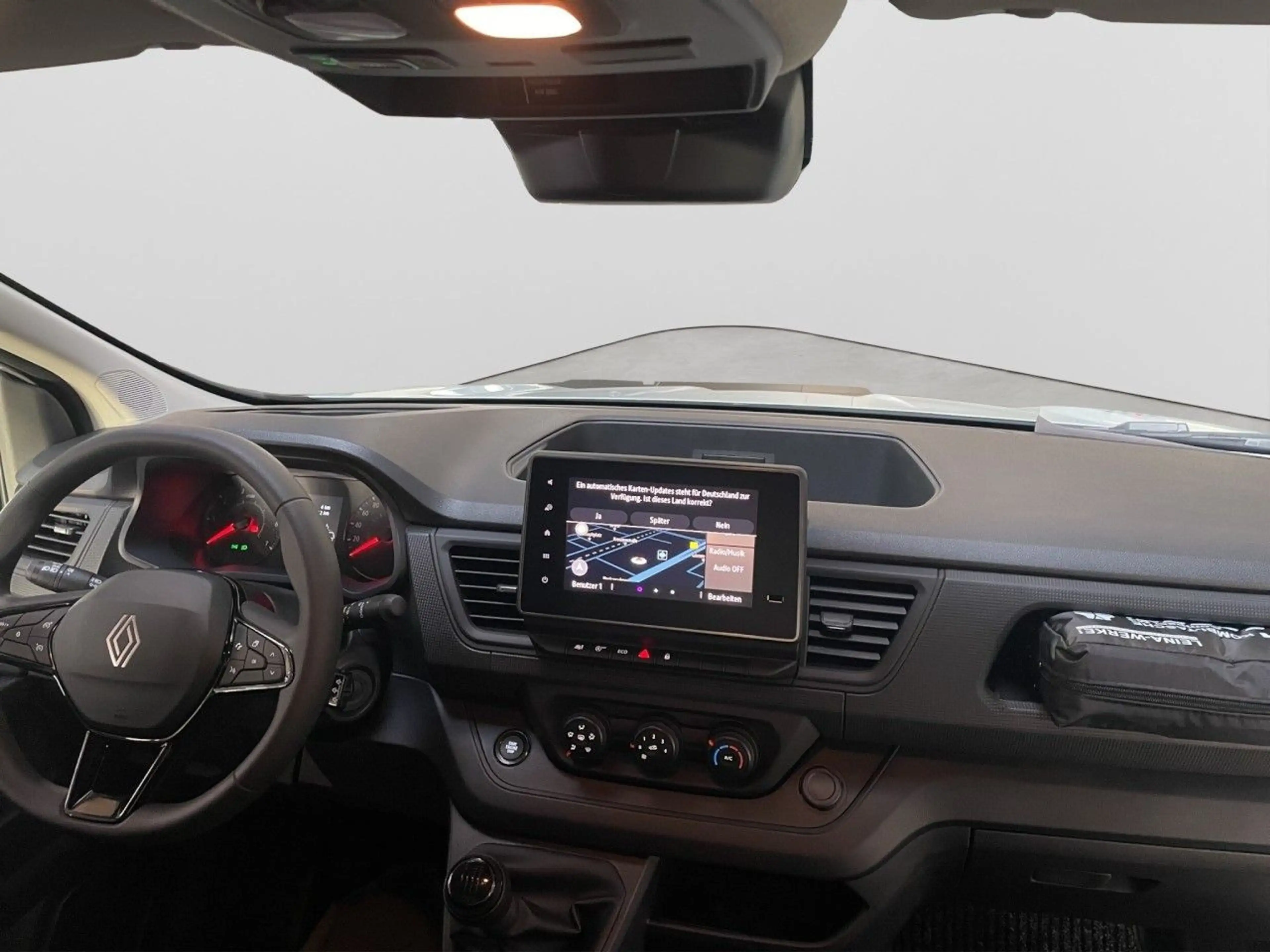 Renault Trafic Komfort L1H1 3,0t Blue dCi 130*LAGER* — photo 9