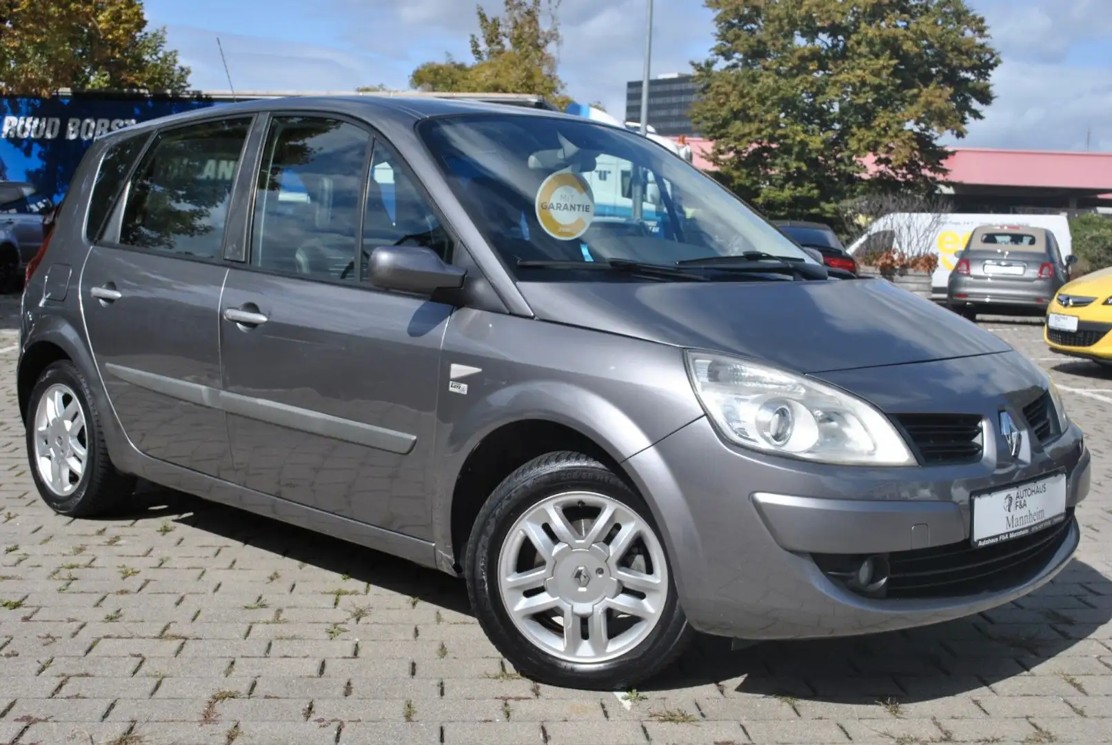 Renault Scenic II Exception 2.Hand Tempomat Keyless GO Gris - 2