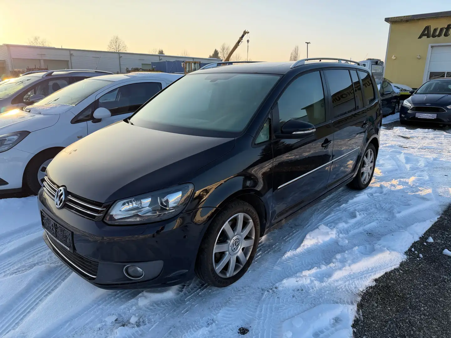 Volkswagen Touran VW Touran 2.0 TDI Sky DSG Leder Noir - 2