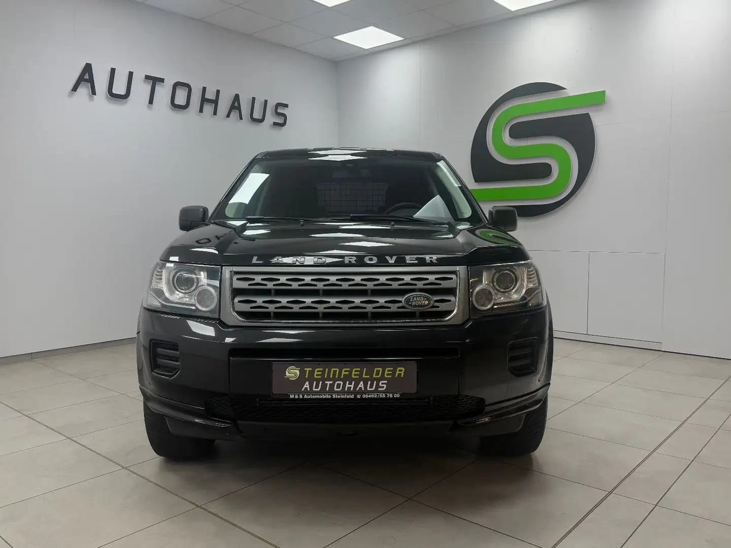 Land Rover Freelander 2 S TD4/Ahk/R-Kamera/Shz/Klima/ Schwarz - 2