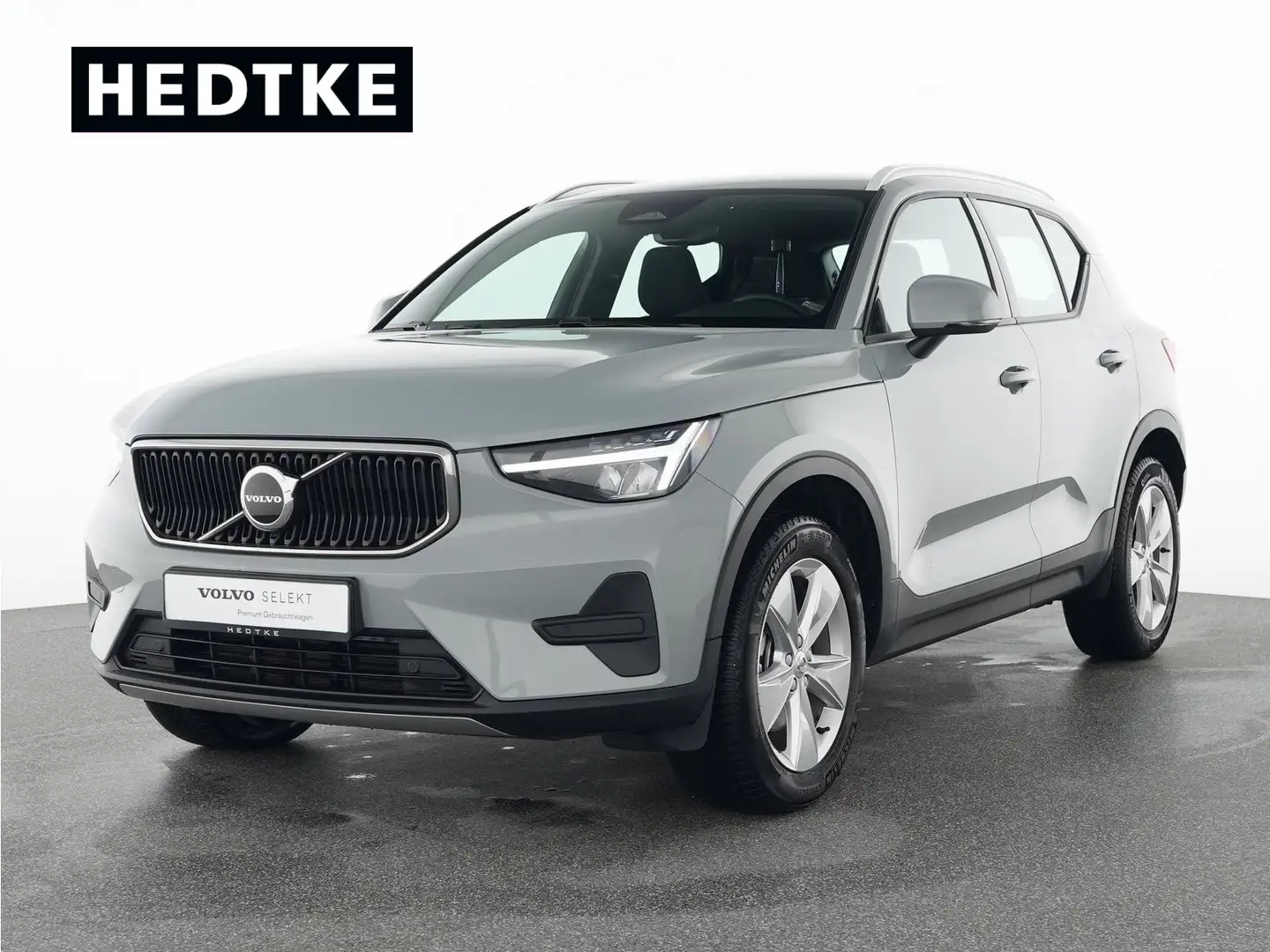 Volvo XC40 B4 Benzin Geartronic Core 18"+AHK+WINTER-PA Grau - 1