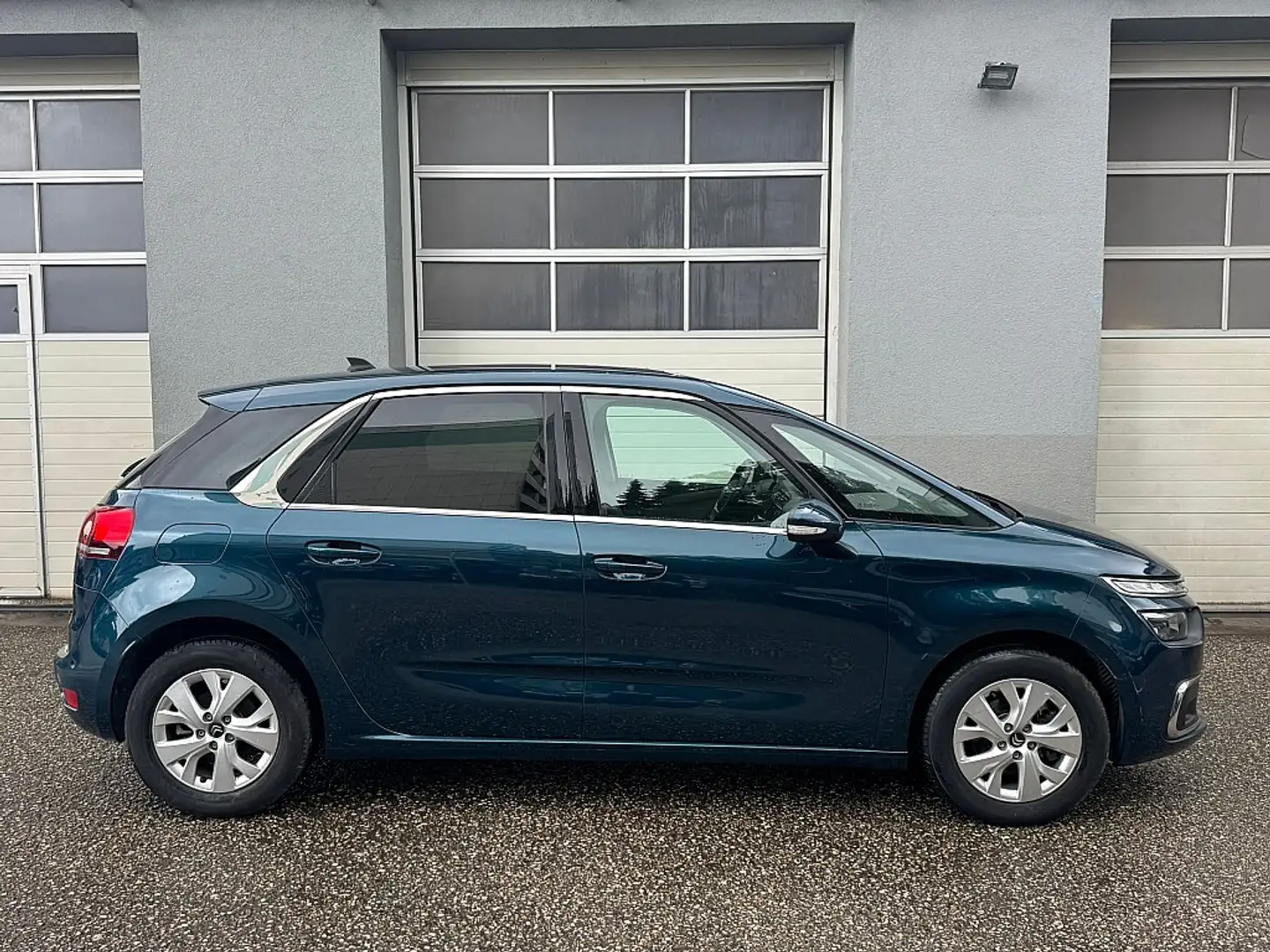Citroen C4 SpaceTourer C4 Spacetourer PureTech 130 S&S EAT8 Blau - 2