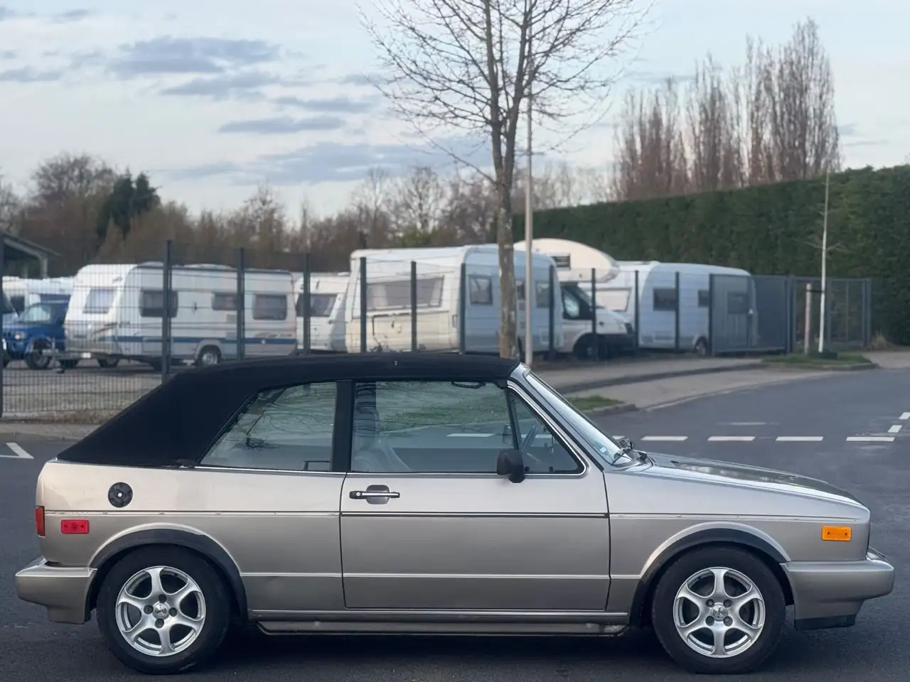 Volkswagen Golf I Cabriolet*H-KENNZEICHEN*SERVICE NEU*, foto 11