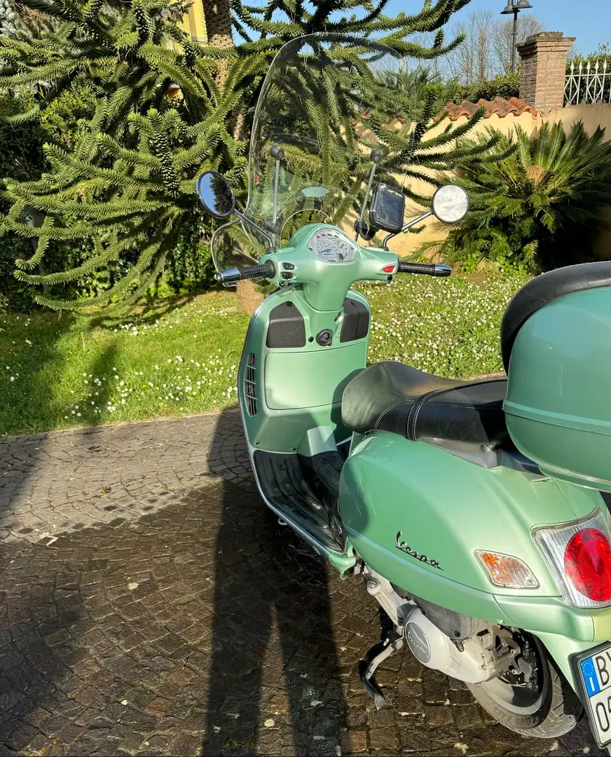 Piaggio GT 200 Zelená - 2