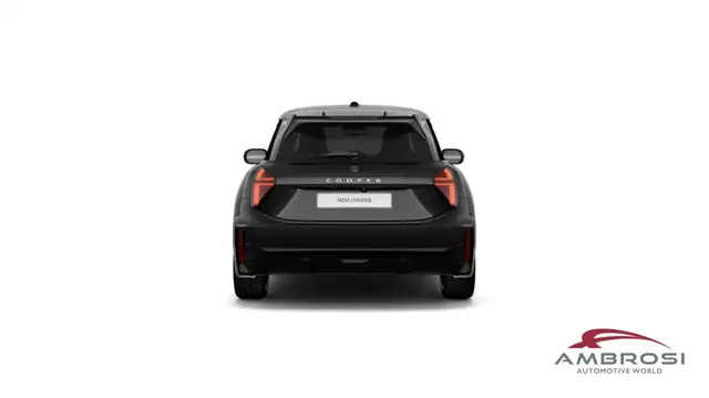 Mini Hatch view 4