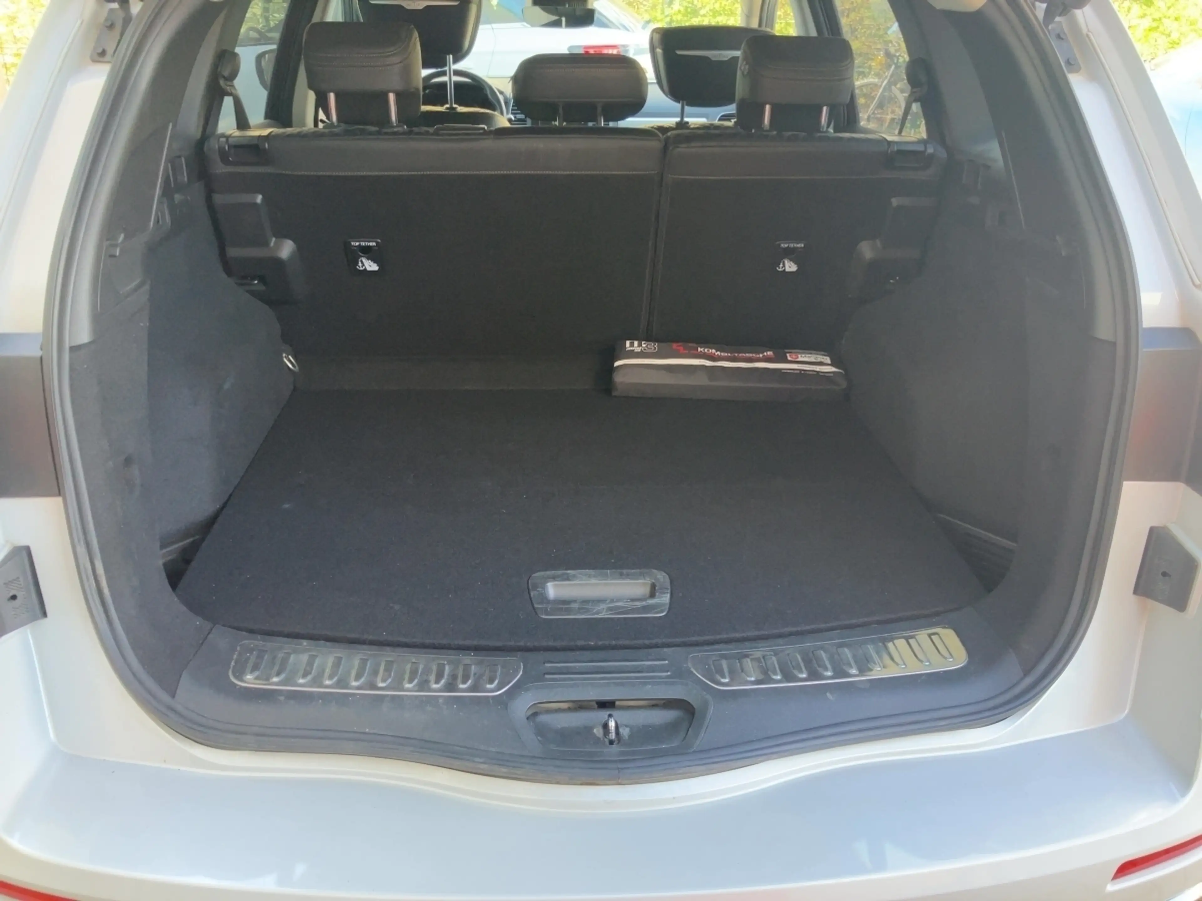Renault Koleos INITIALE PARIS dCi 185 4WD X-tronic — photo 8