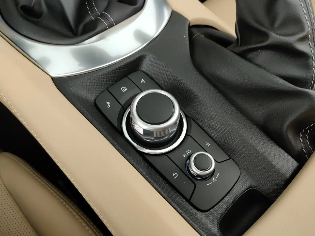 Mazda MX-5 2026 — фото 15