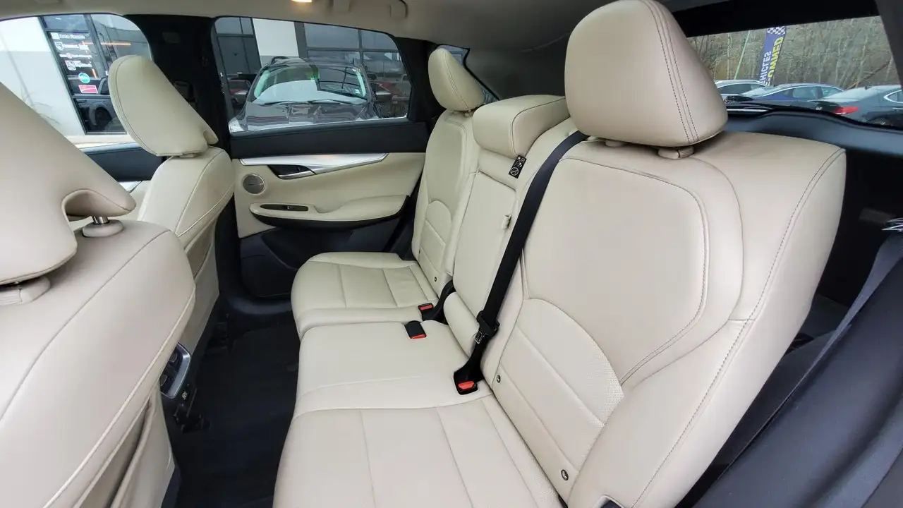 Infiniti QX50 снимка Infiniti QX50