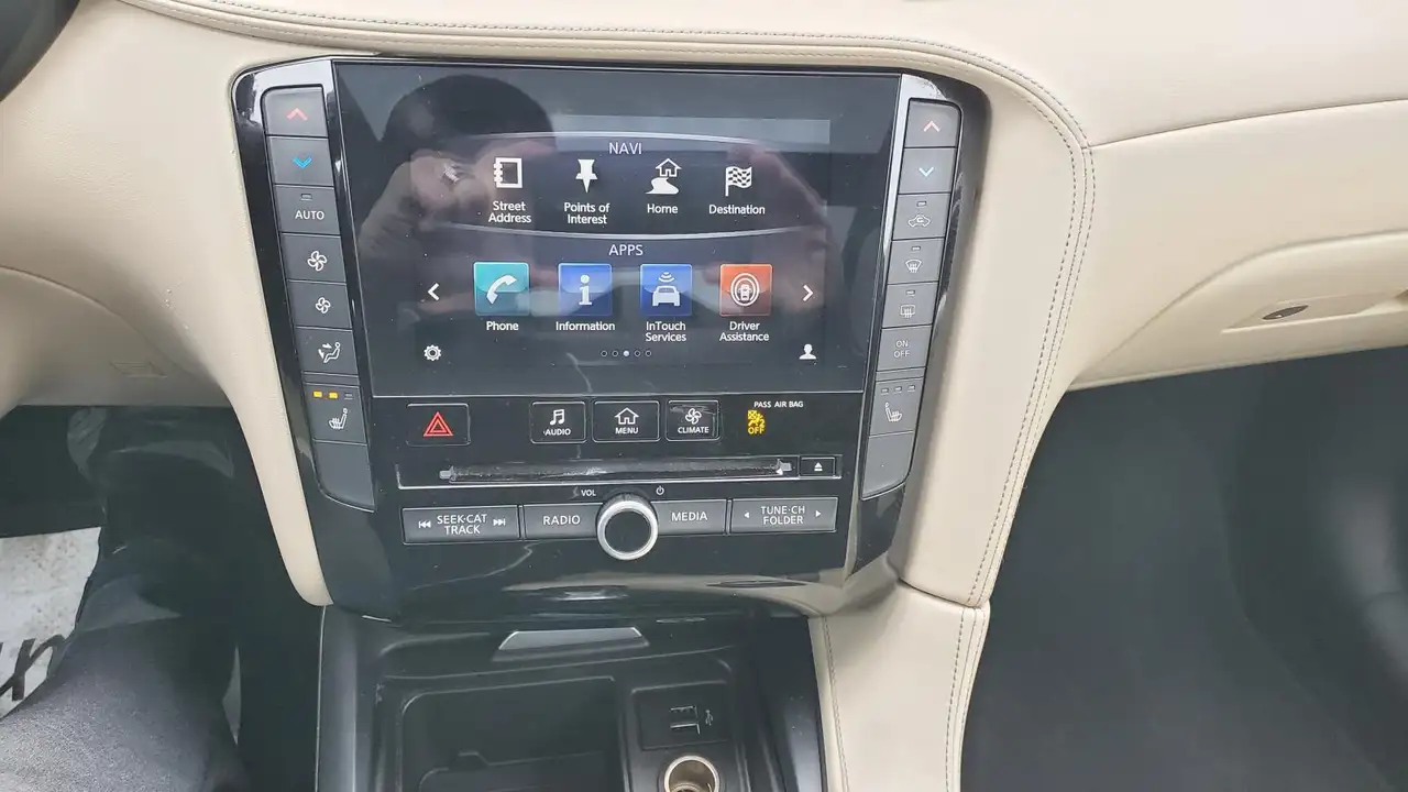 Infiniti QX50 снимка Infiniti QX50