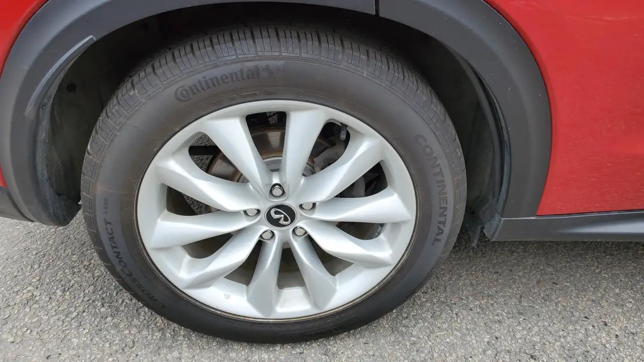 Infiniti QX50 снимка Infiniti QX50