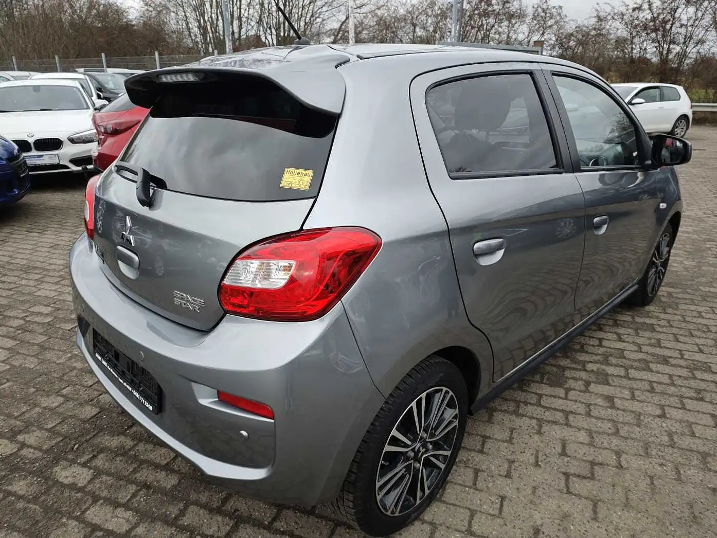 Mitsubishi Space Star 1.2 CVT Intro Edition+ Grau - 2