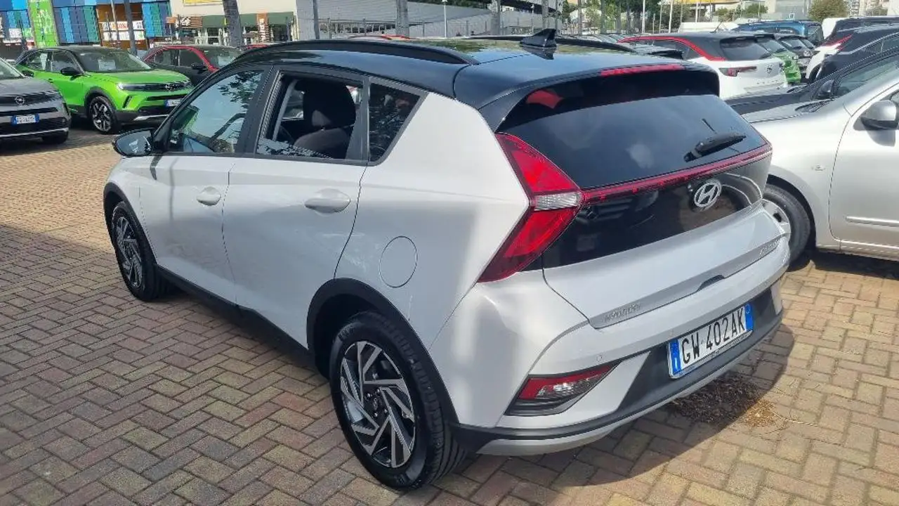 Hyundai BAYON 1.0 T-GDI MT XLine 13