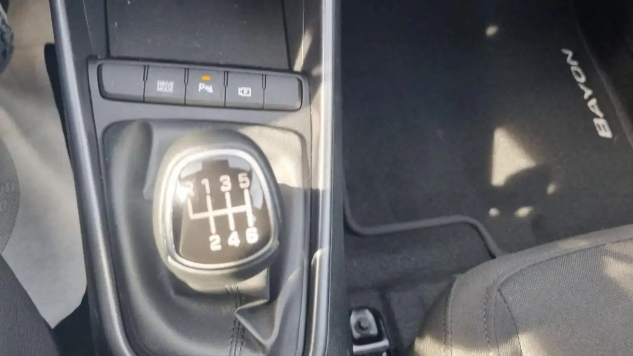 Hyundai BAYON 1.0 T-GDI MT XLine 30