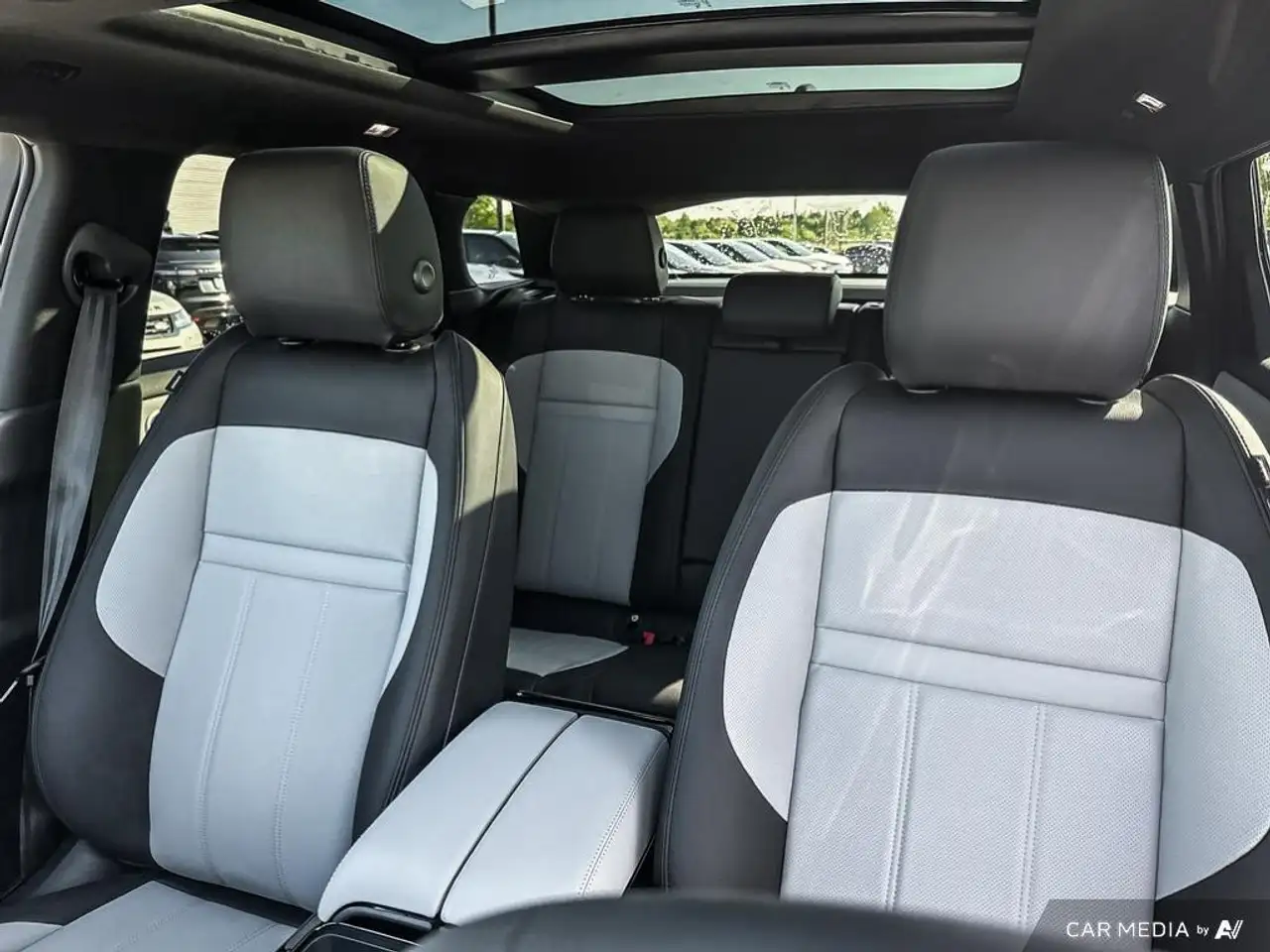Land Rover Range Rover Evoque снимка Land Rover Range Rover Evoque