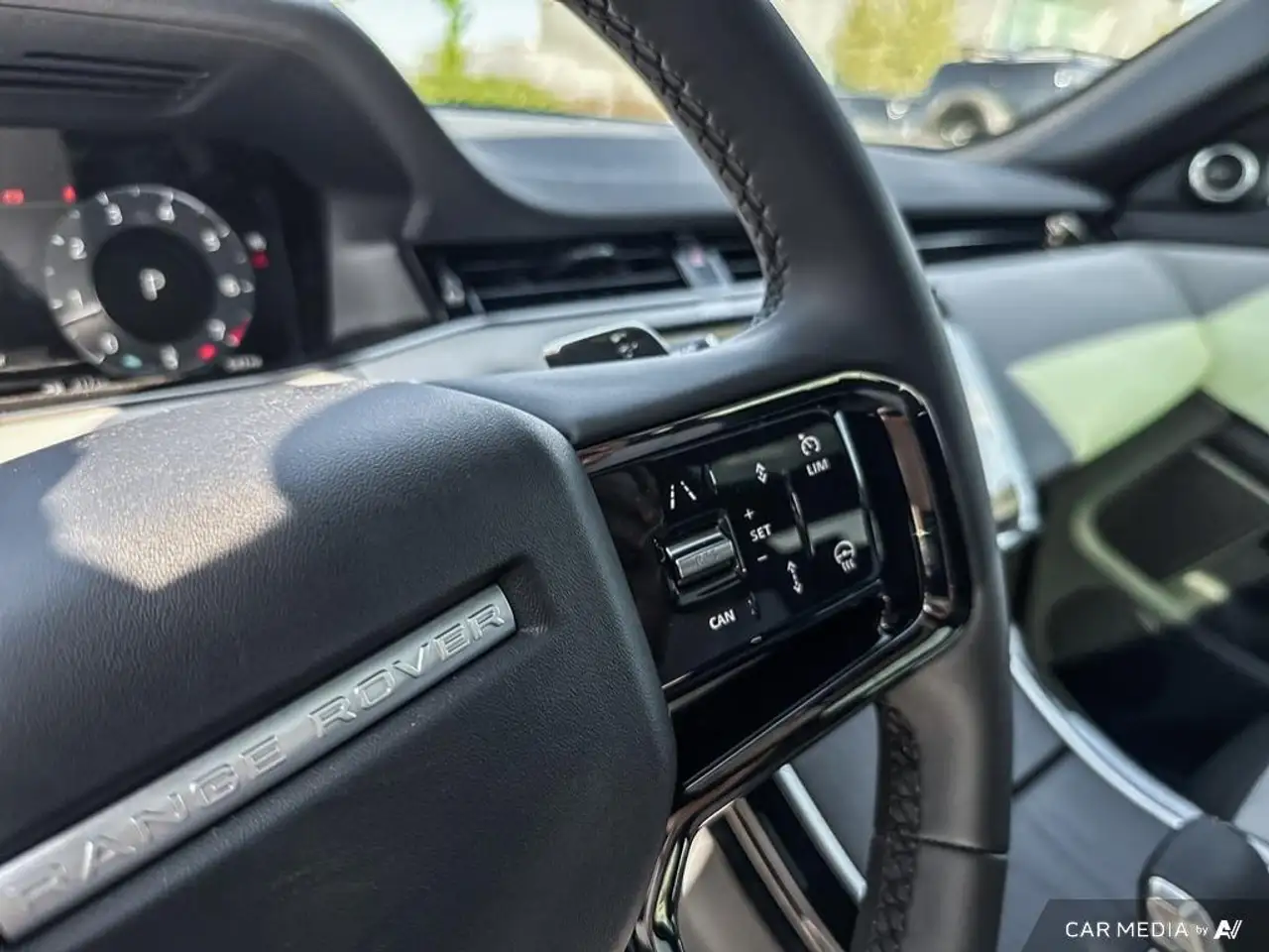 Land Rover Range Rover Evoque снимка Land Rover Range Rover Evoque