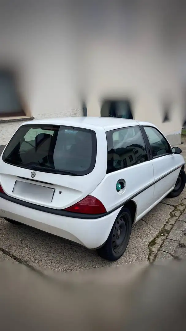 Lancia Ypsilon - 2