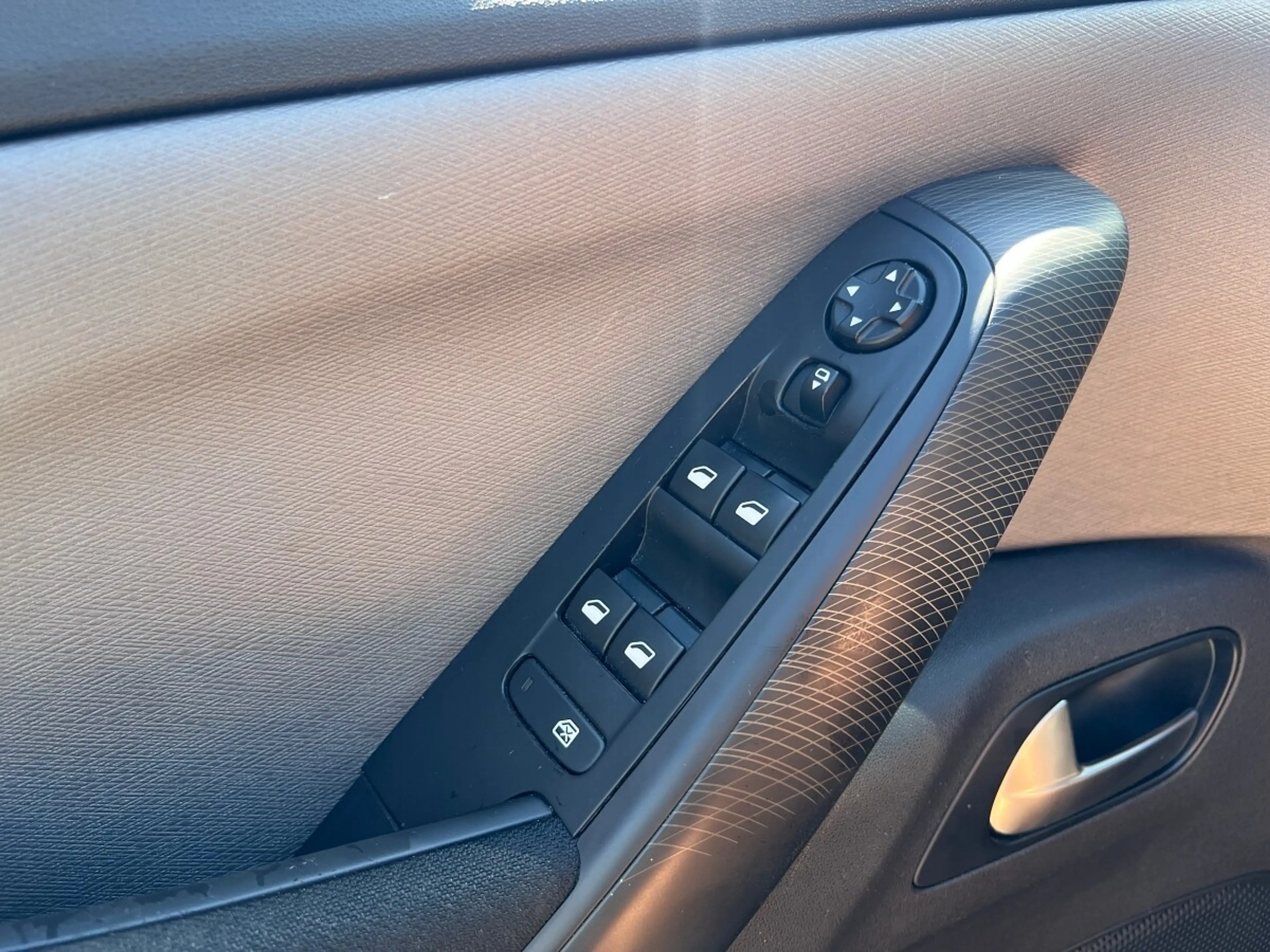 Citroen Grand C4 Picasso C4 Grand Picasso 1,6 e-HDi | 7-SITZER | Navi | ... — photo 15