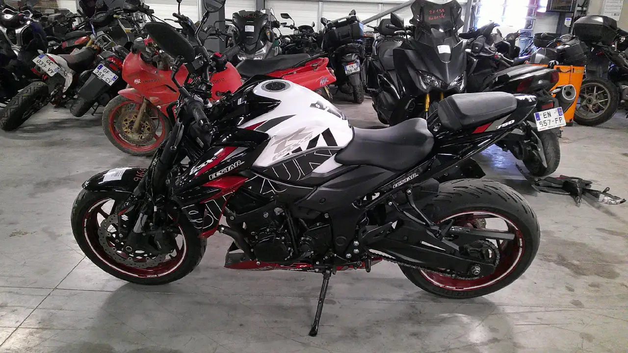 Suzuki GSX-S 750