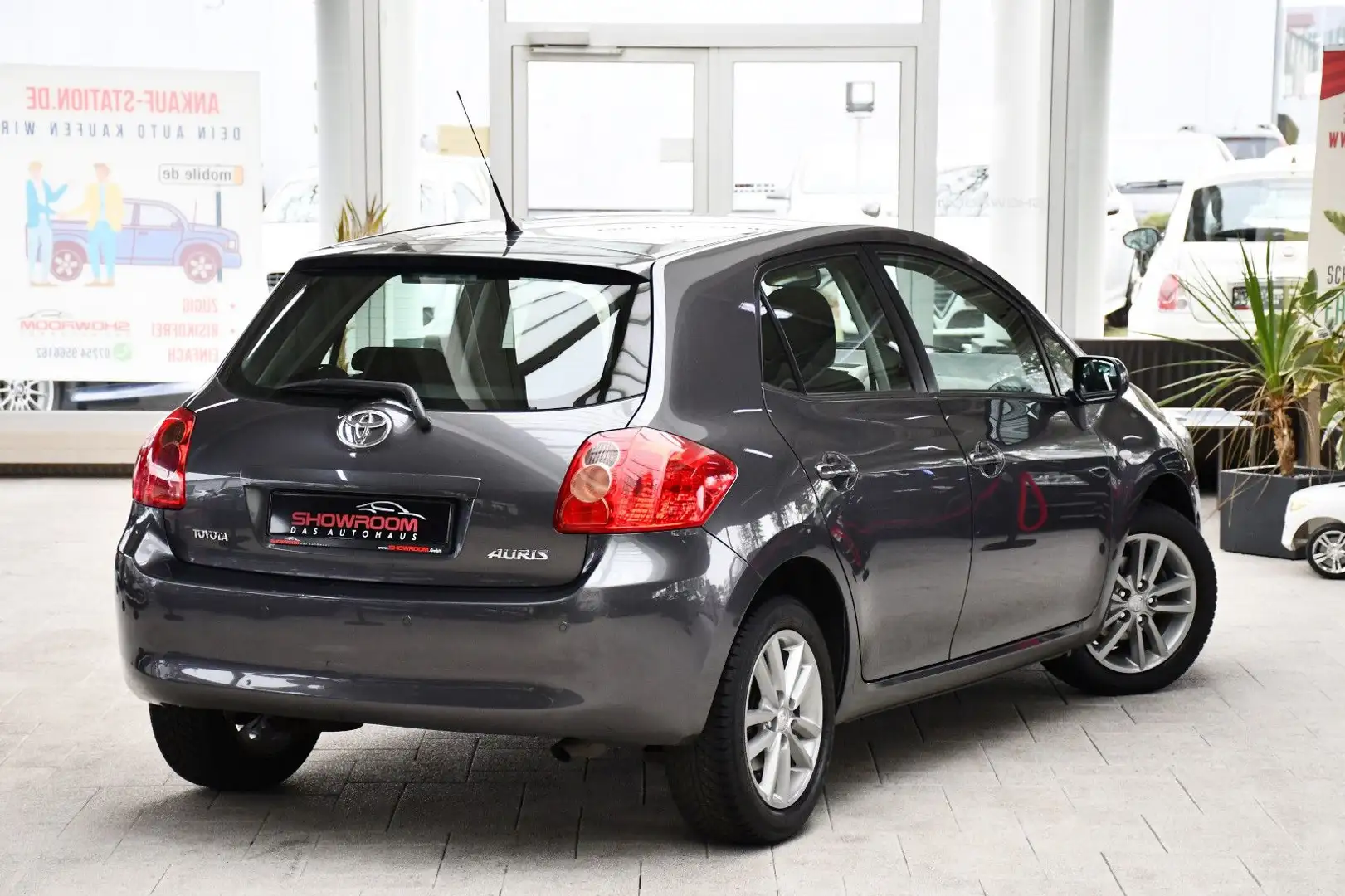 Toyota Auris Team Automatik Klima 22tkm! Šedá - 2