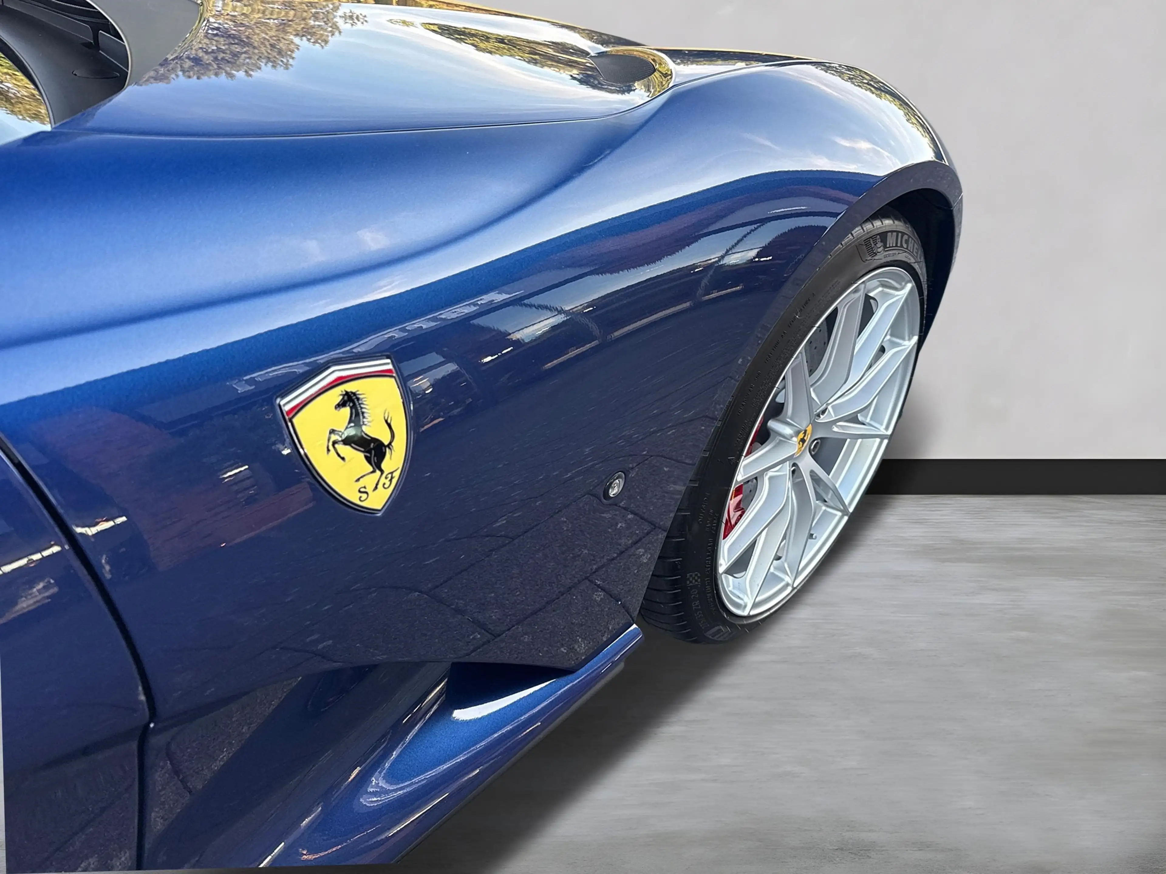 Ferrari 812 GTS *Lift*Karbon*Embleme*Daytona* — photo 11