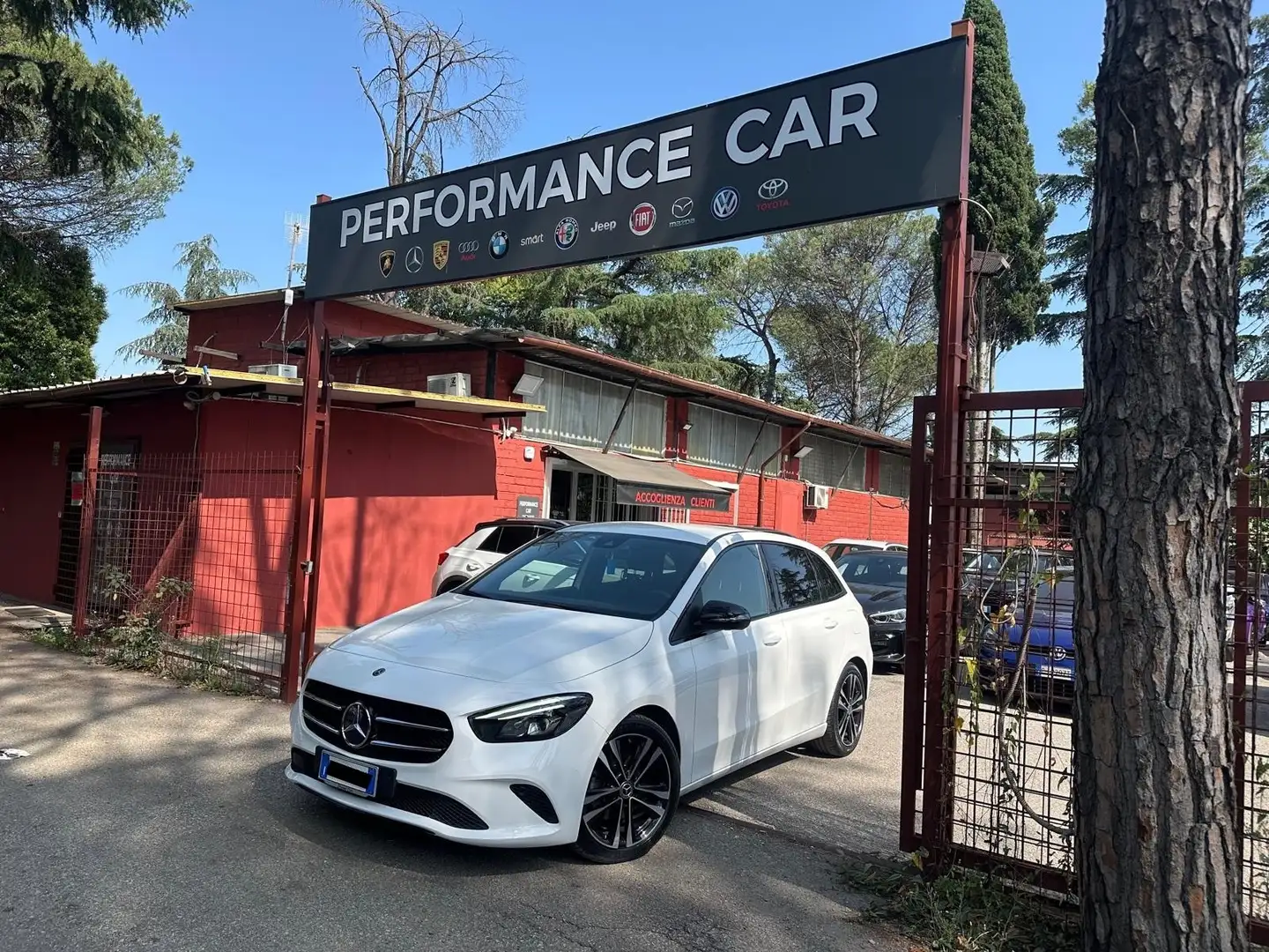 Mercedes-Benz B 200 B 200 d Automatic Sport Plus Weiß - 1