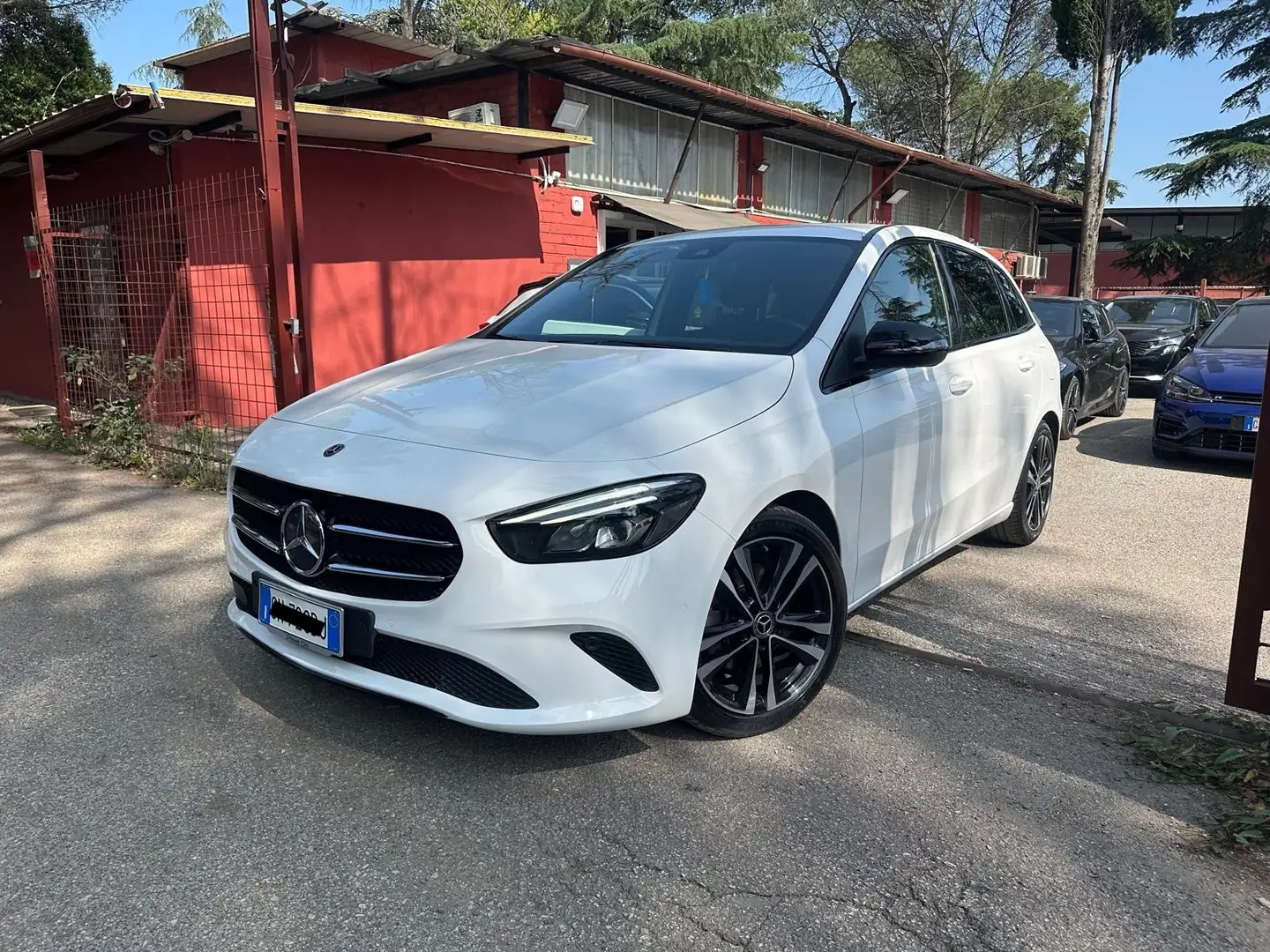 Mercedes-Benz B 200 B 200 d Automatic Sport Plus Weiß - 2