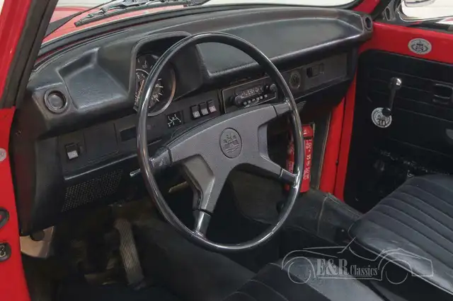 Volkswagen Beetle view 2