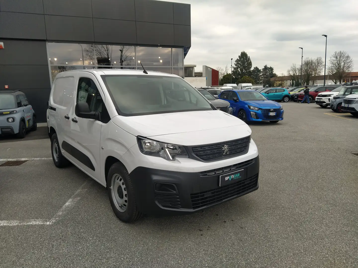 Peugeot Partner Elettrico 136cv Batteria 50kwh M 2Posti KM ZERO Bianco - 1