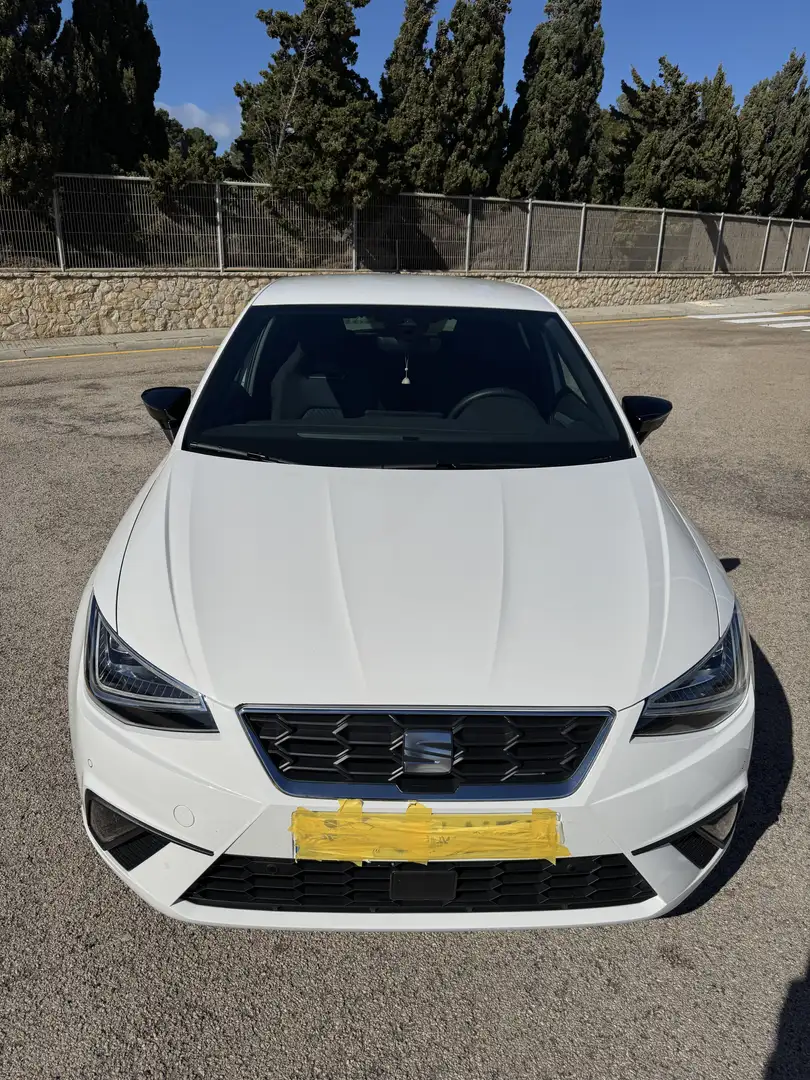 SEAT Ibiza 1.0 TSI 115 FR 5p S/S Blanco - 1