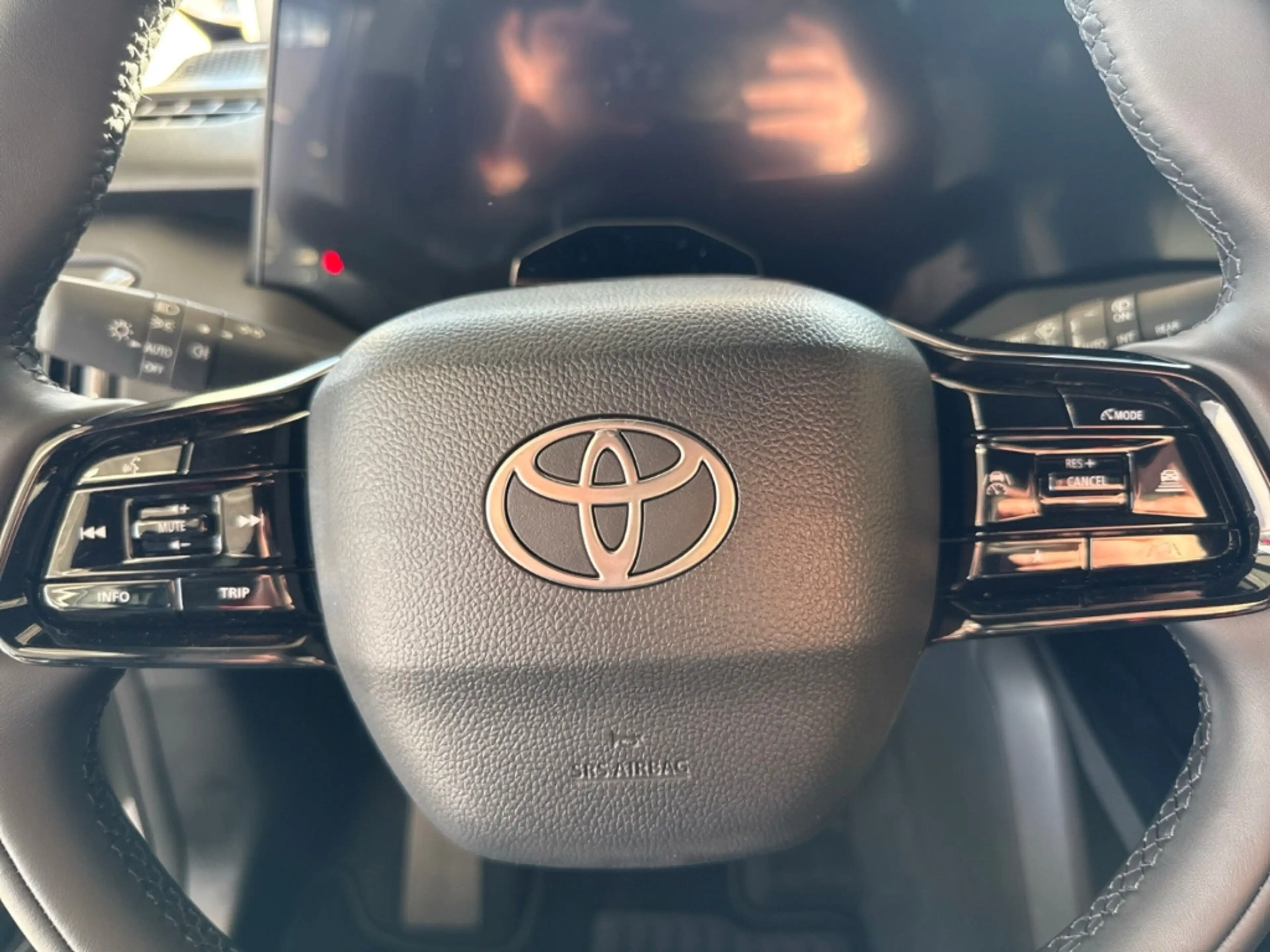 Toyota Urban Cruiser 128 kW FWD Teamplayer LED ACC Klimaautom Ambienteb — photo 15