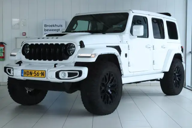 Jeep Wrangler Unlimited 4xe 380 Sahara BRUTE | NL-Auto | BRASS |