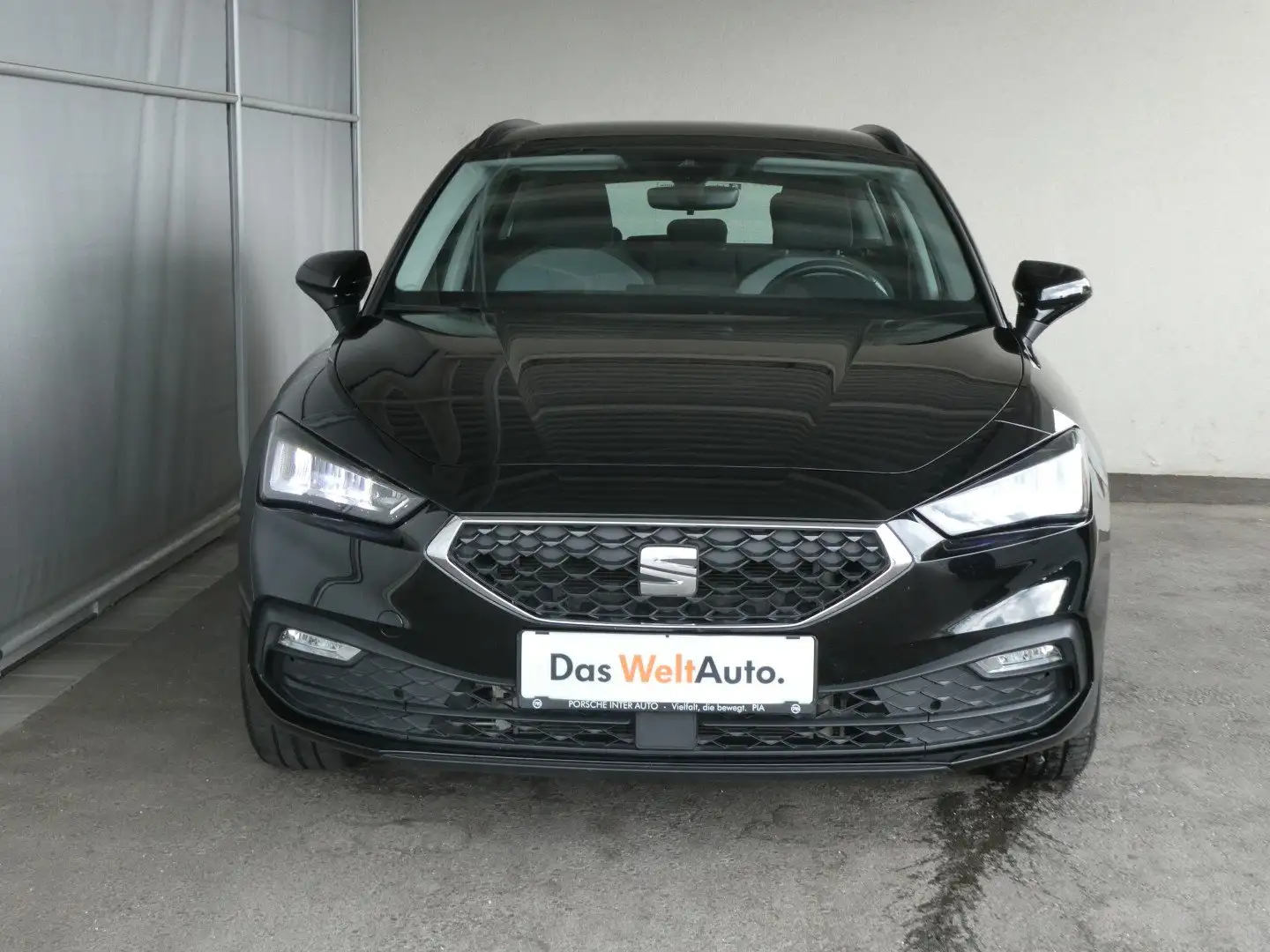 SEAT Leon Style 1.0 TSI Schwarz - 2