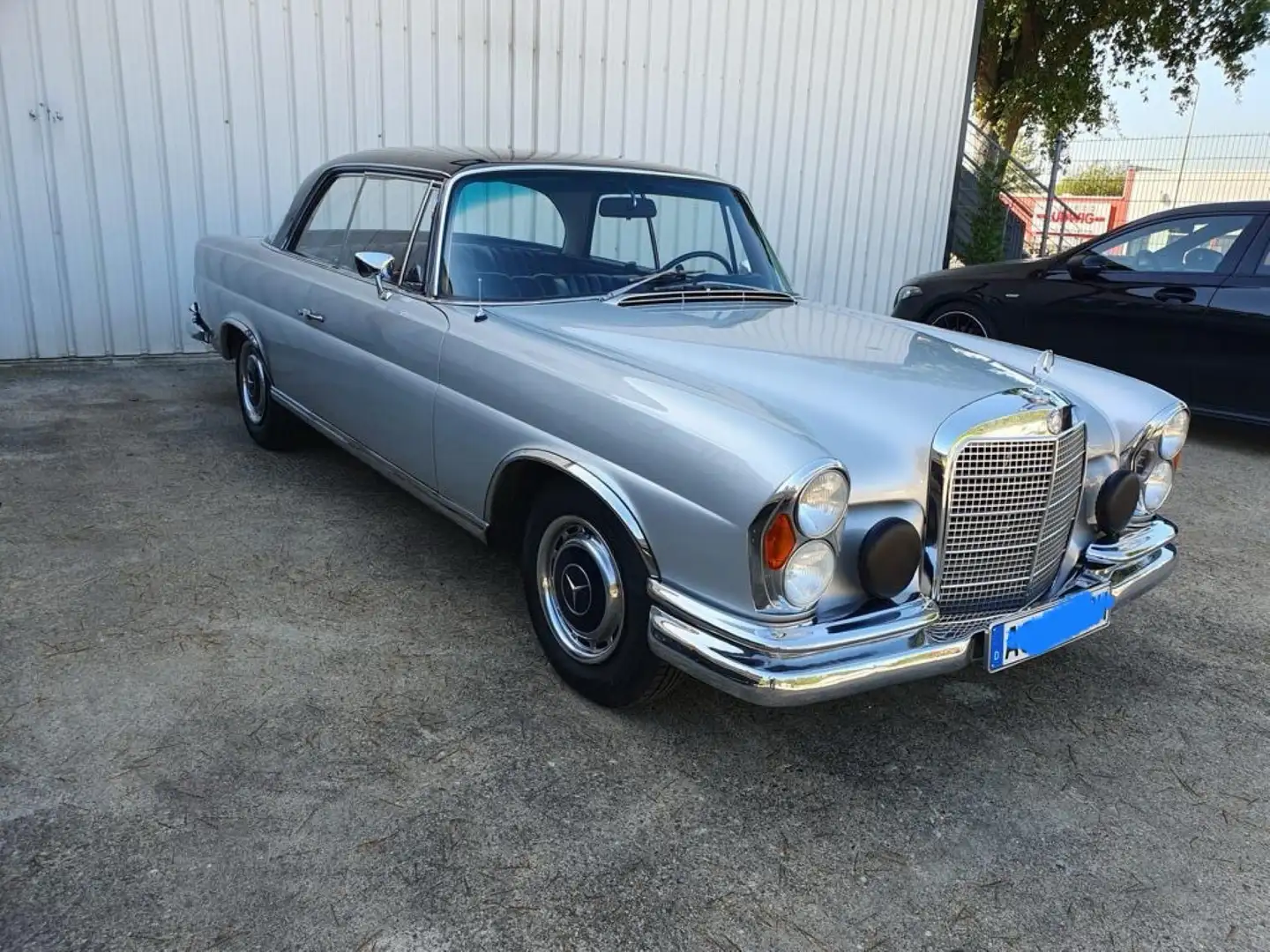 Mercedes-Benz 280 280 SE Coupe FGNr. 2 Silber - 1