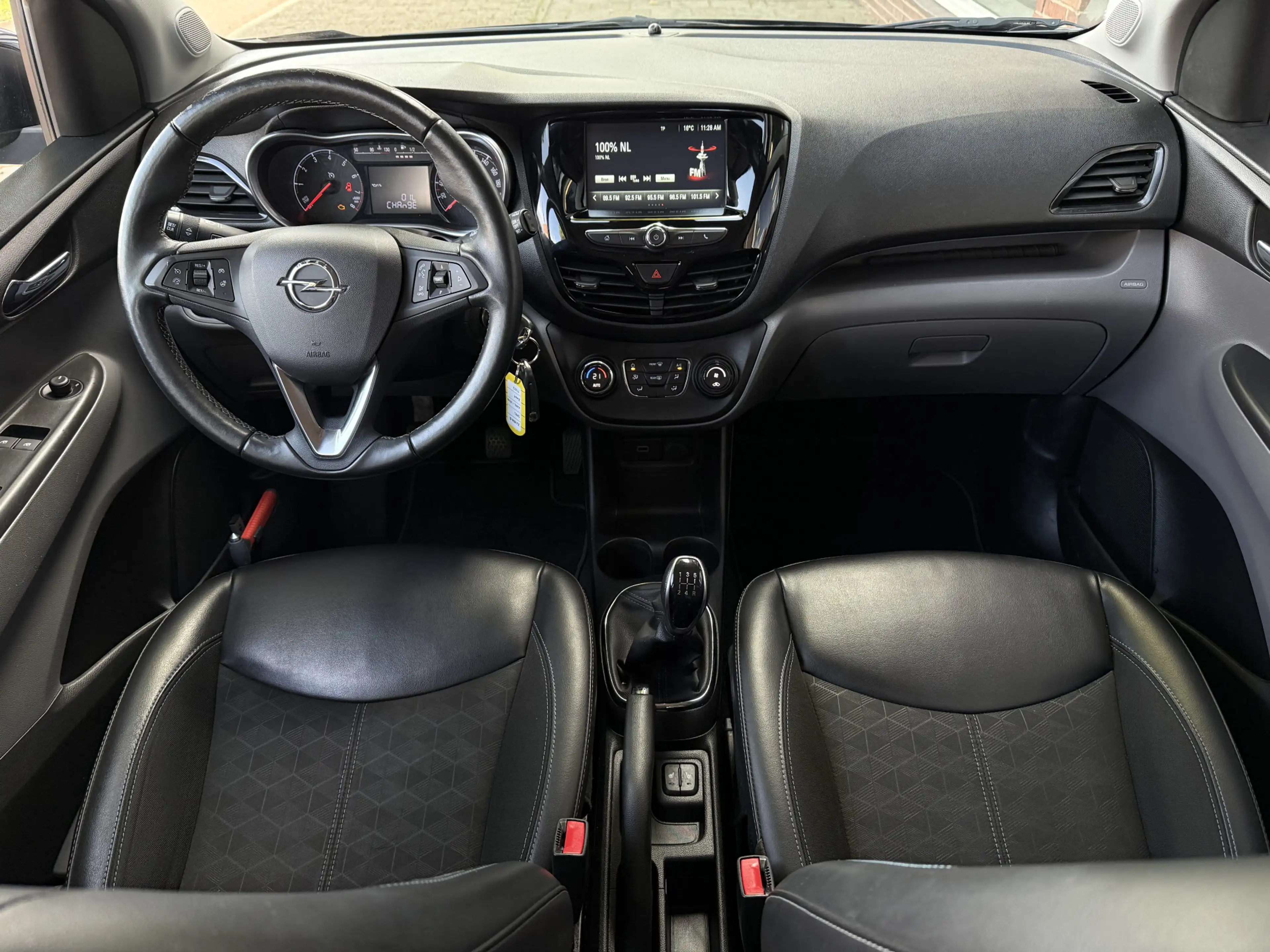 Opel Karl 1.0 ecoFLEX Innovation | stoelverwarming | stuurve — photo 11