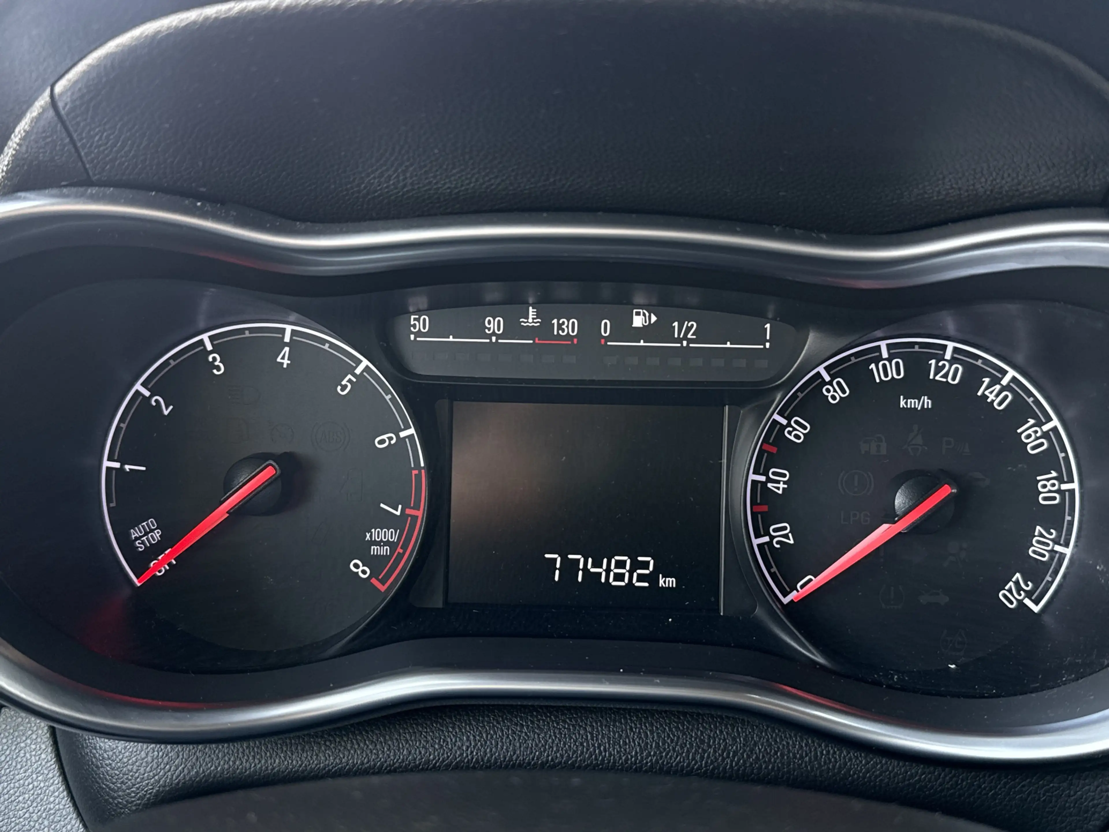 Opel Karl 1.0 ecoFLEX Innovation | stoelverwarming | stuurve — photo 18