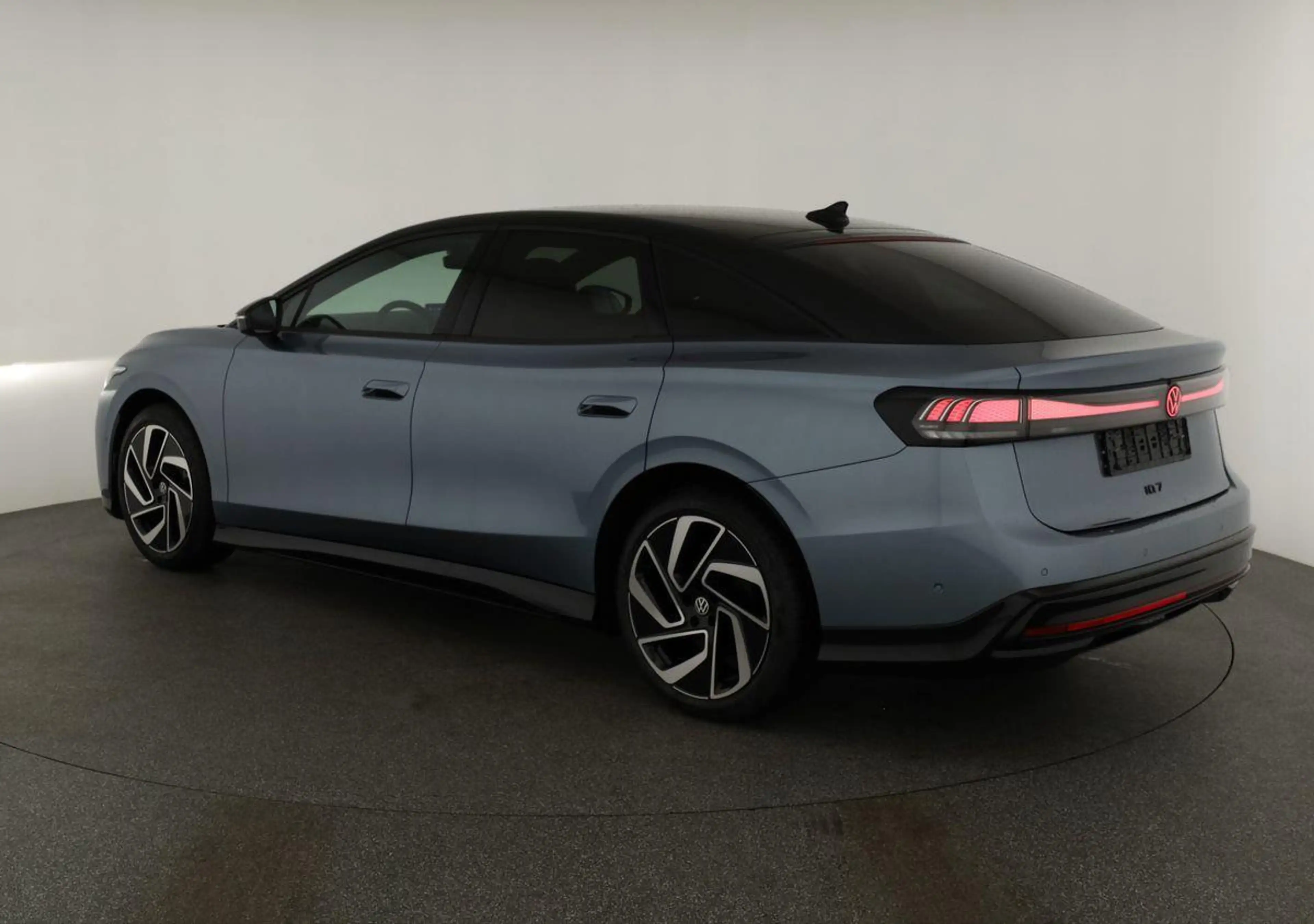 Volkswagen ID.7 Pro 210 kW Black, HuD, IQ.Light, IQ.Drive, Area... — photo 3