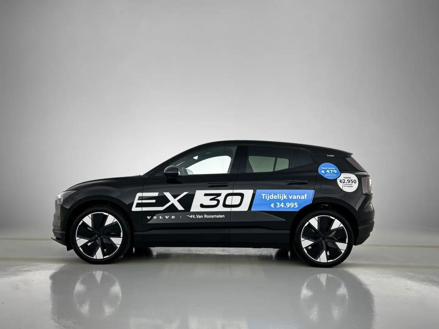 Volvo EX30 Ex. Range Plus 69 kWh | Van 47.827 voor 40.027 | 2 Schwarz - 2