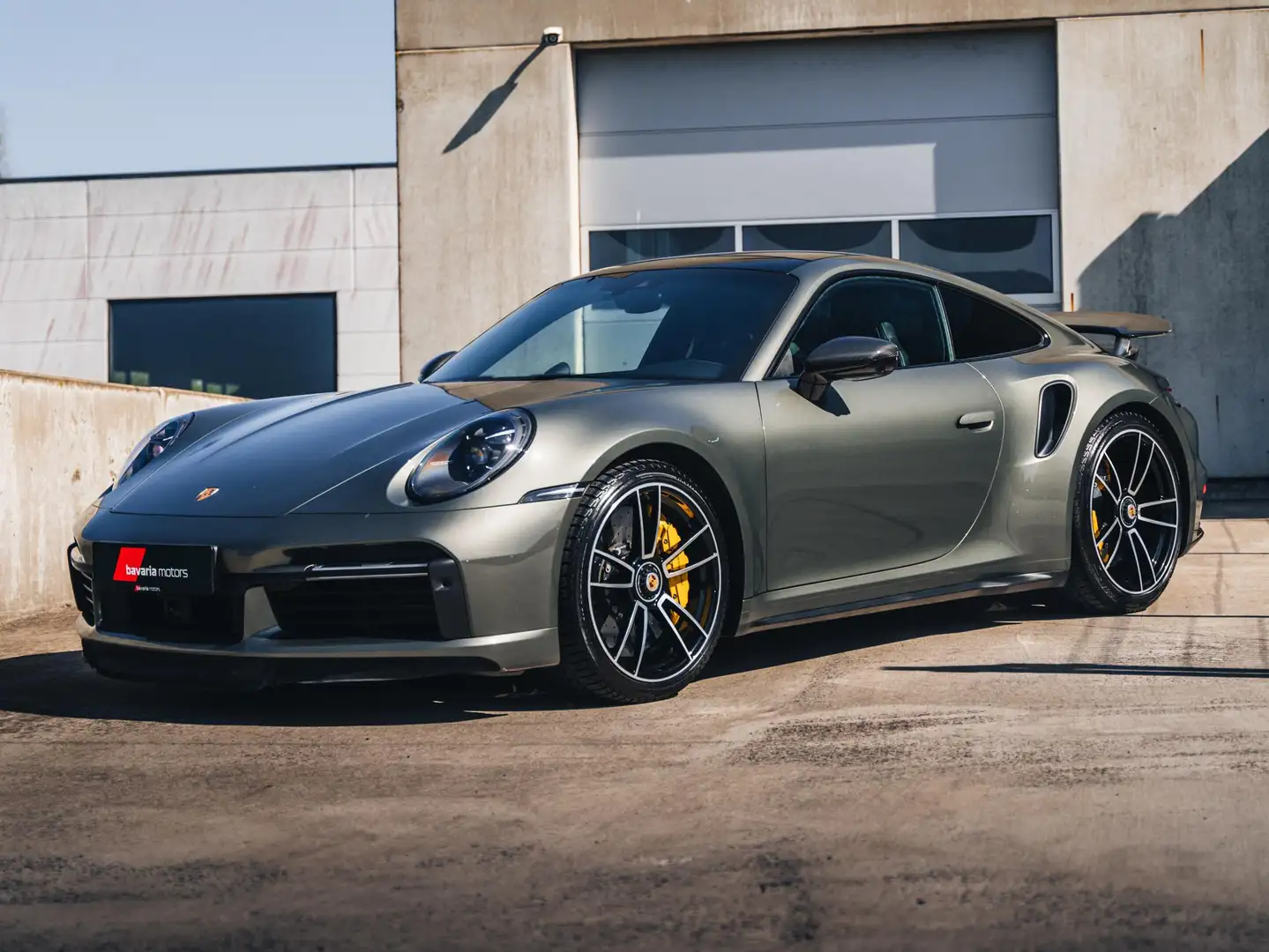 Porsche 992 Turbo S Aventurine / 360 / Pano / Adapt. Cruise Verde - 1