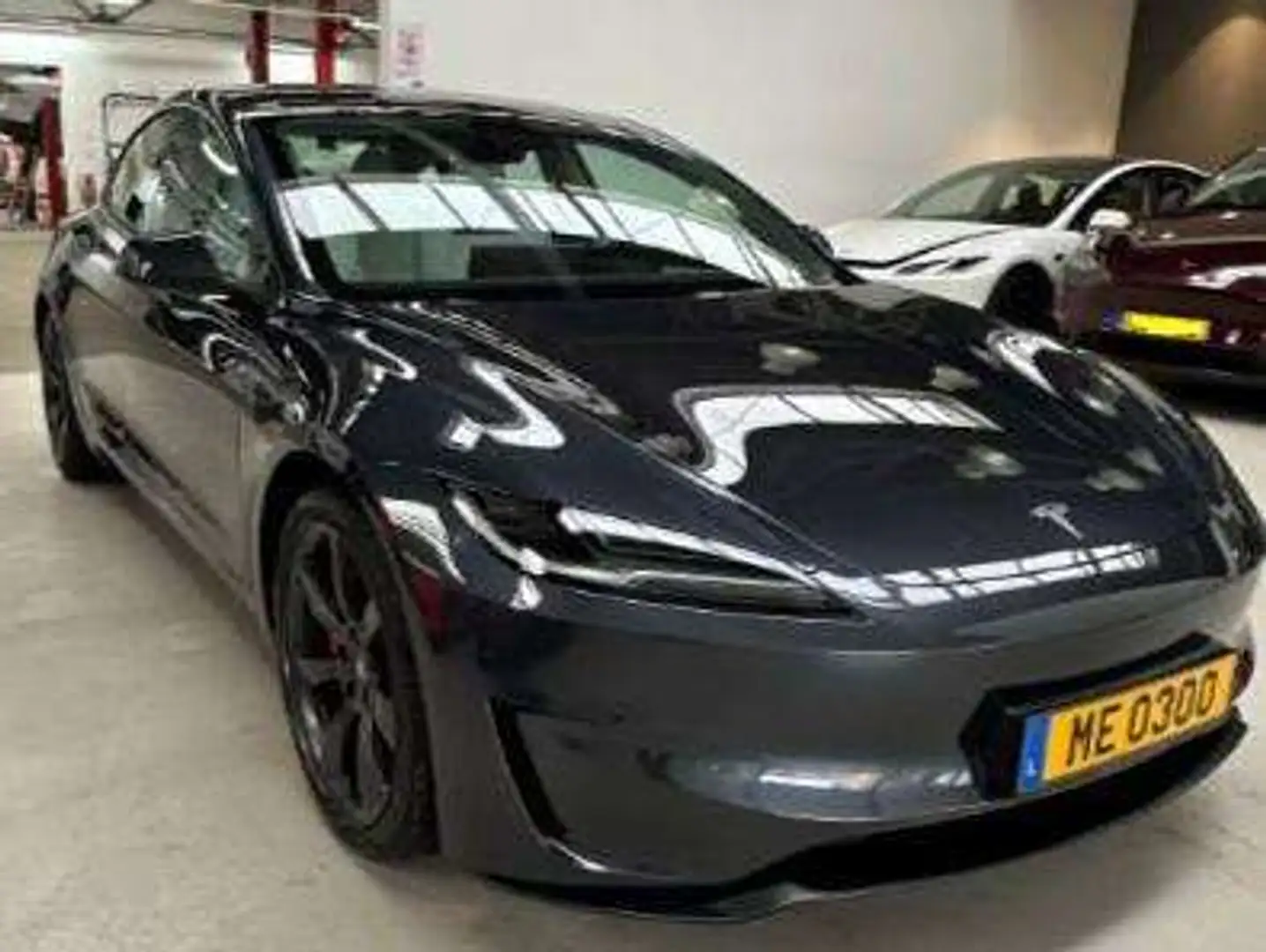 Tesla Model 3 Performance Gris - 1