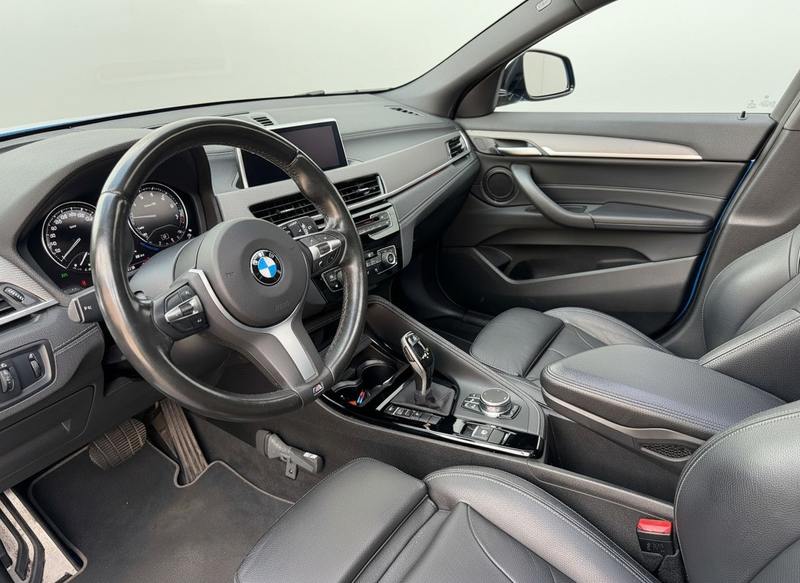 BMW X2 SDrive20i High Executive|M-sport|Pano|HUD|Trekhaak — photo 3