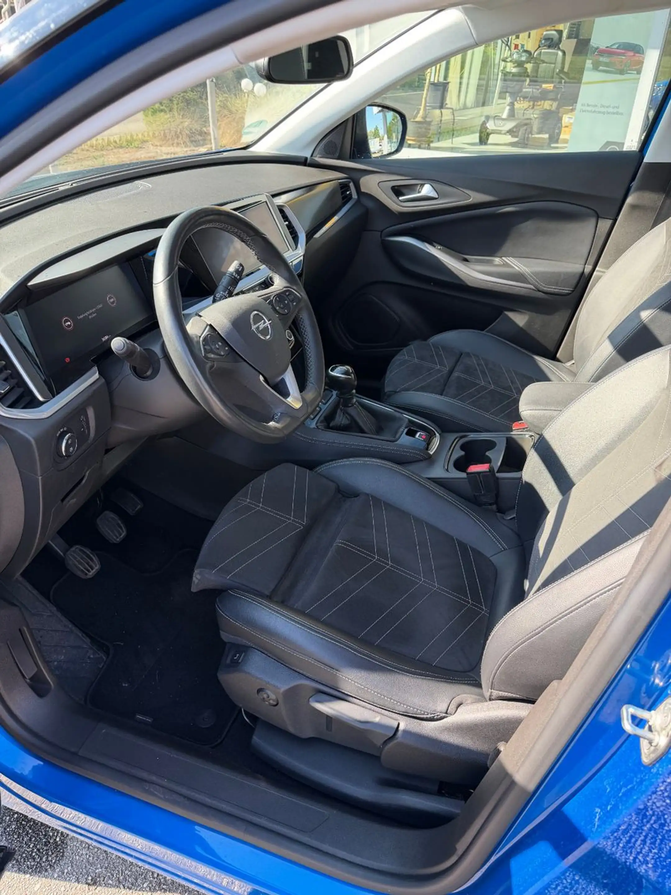 Opel Grandland X — photo 8