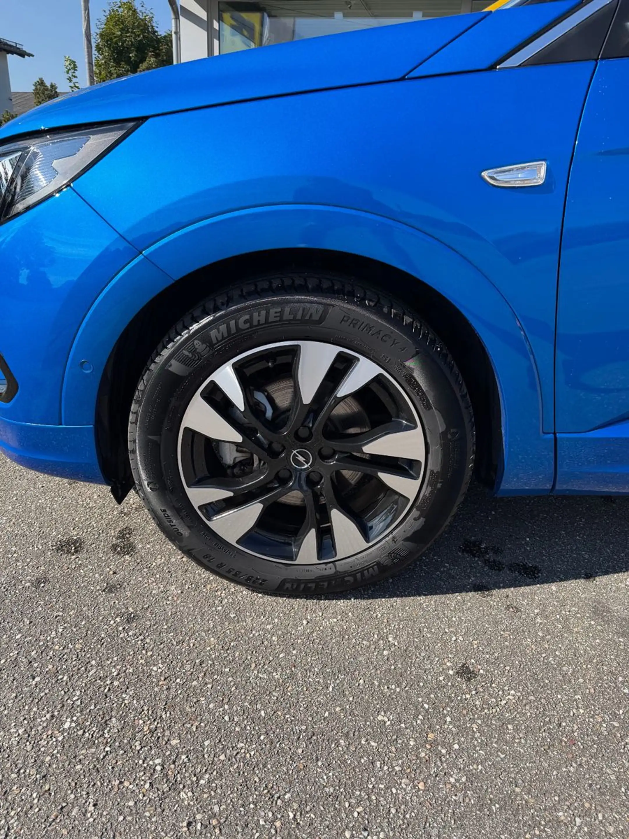 Opel Grandland X — photo 2