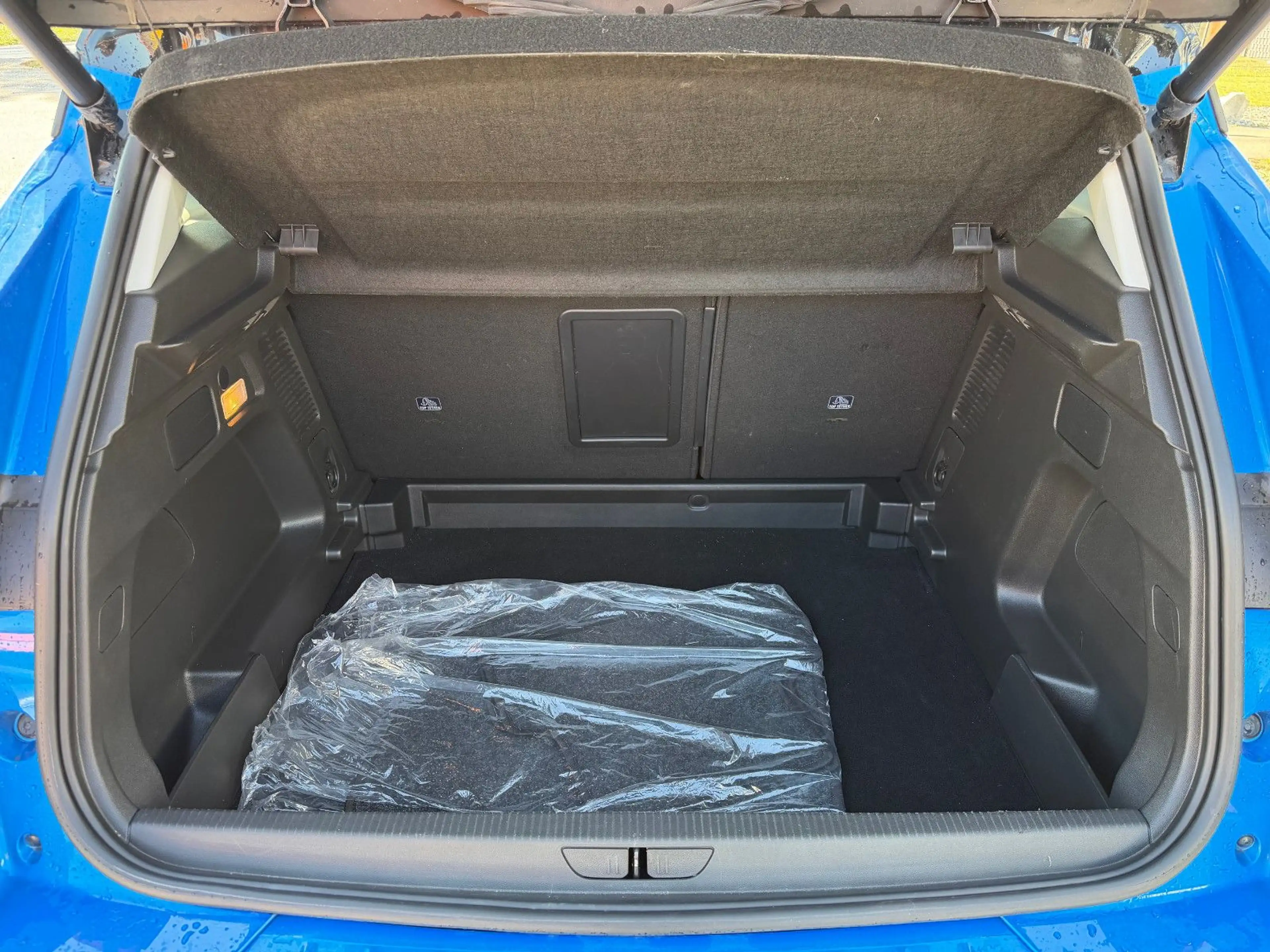 Opel Grandland X — photo 4