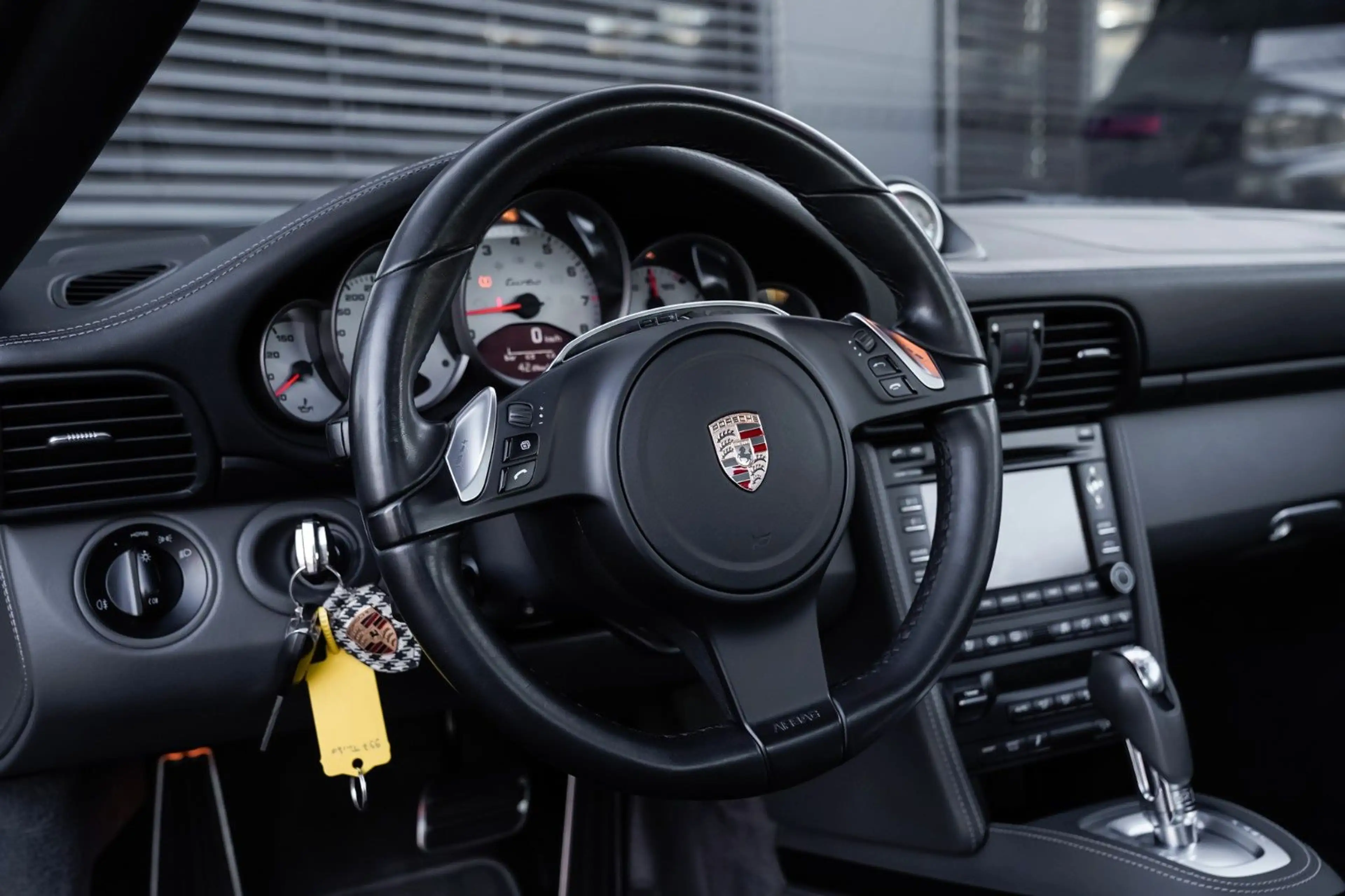 Porsche 997 Turbo Coupe PDK Aero Kit-Keramik-Chrono — photo 15
