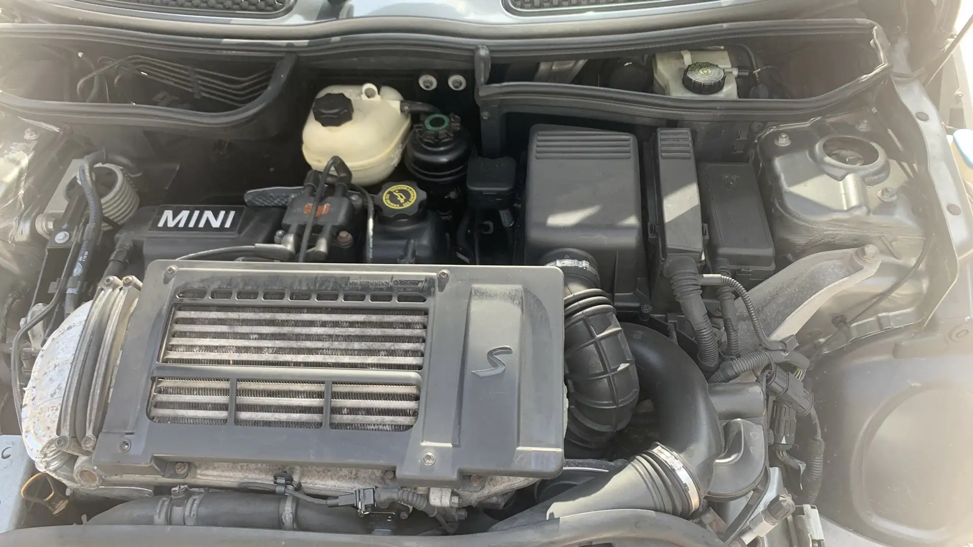 MINI Cooper S 1.6i 16v - 2