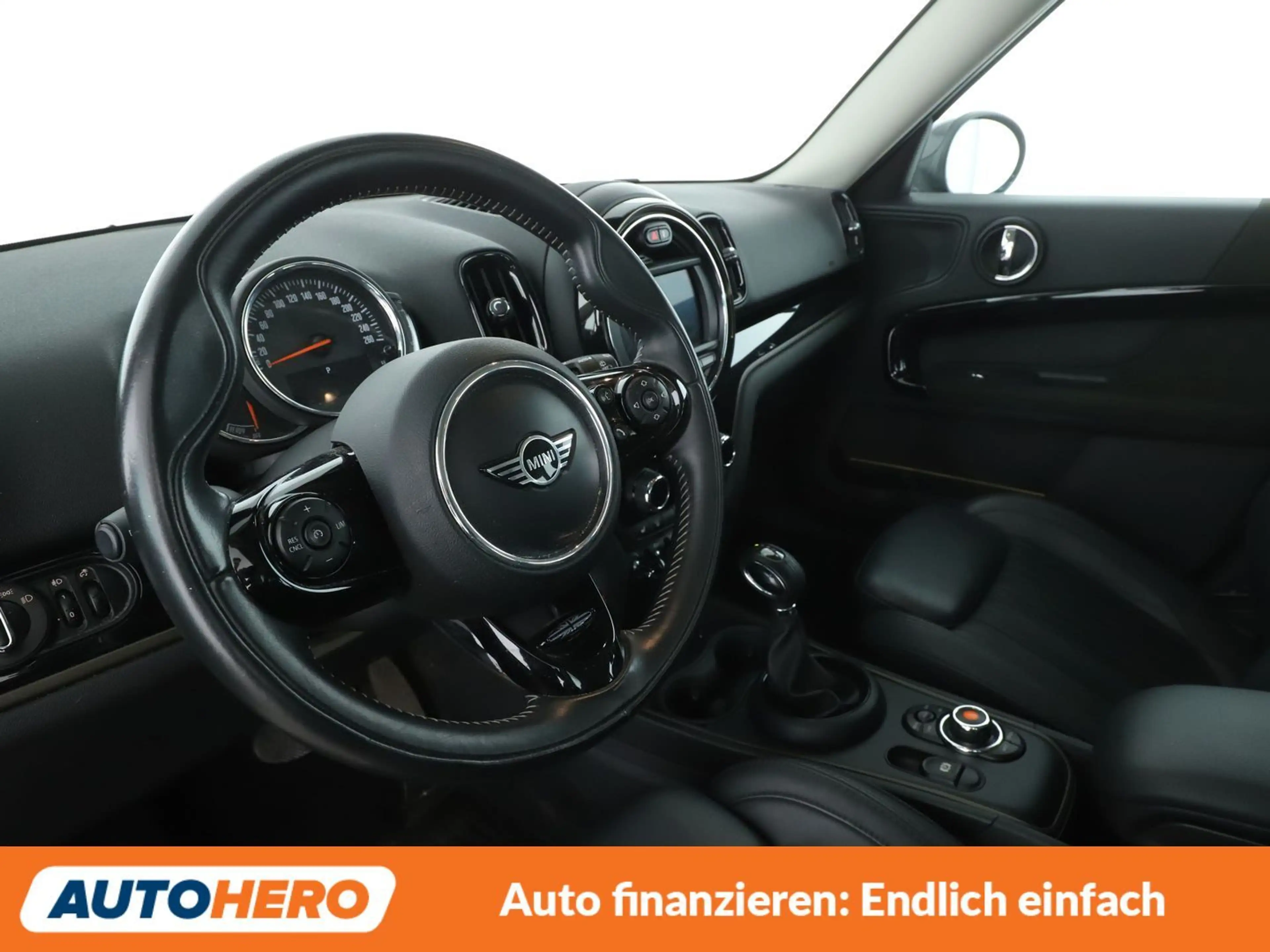 MINI Cooper S Countryman Cooper S Aut.*NAVI*TEMPO*CAM*PDC*SHZ*ALU* — photo 11
