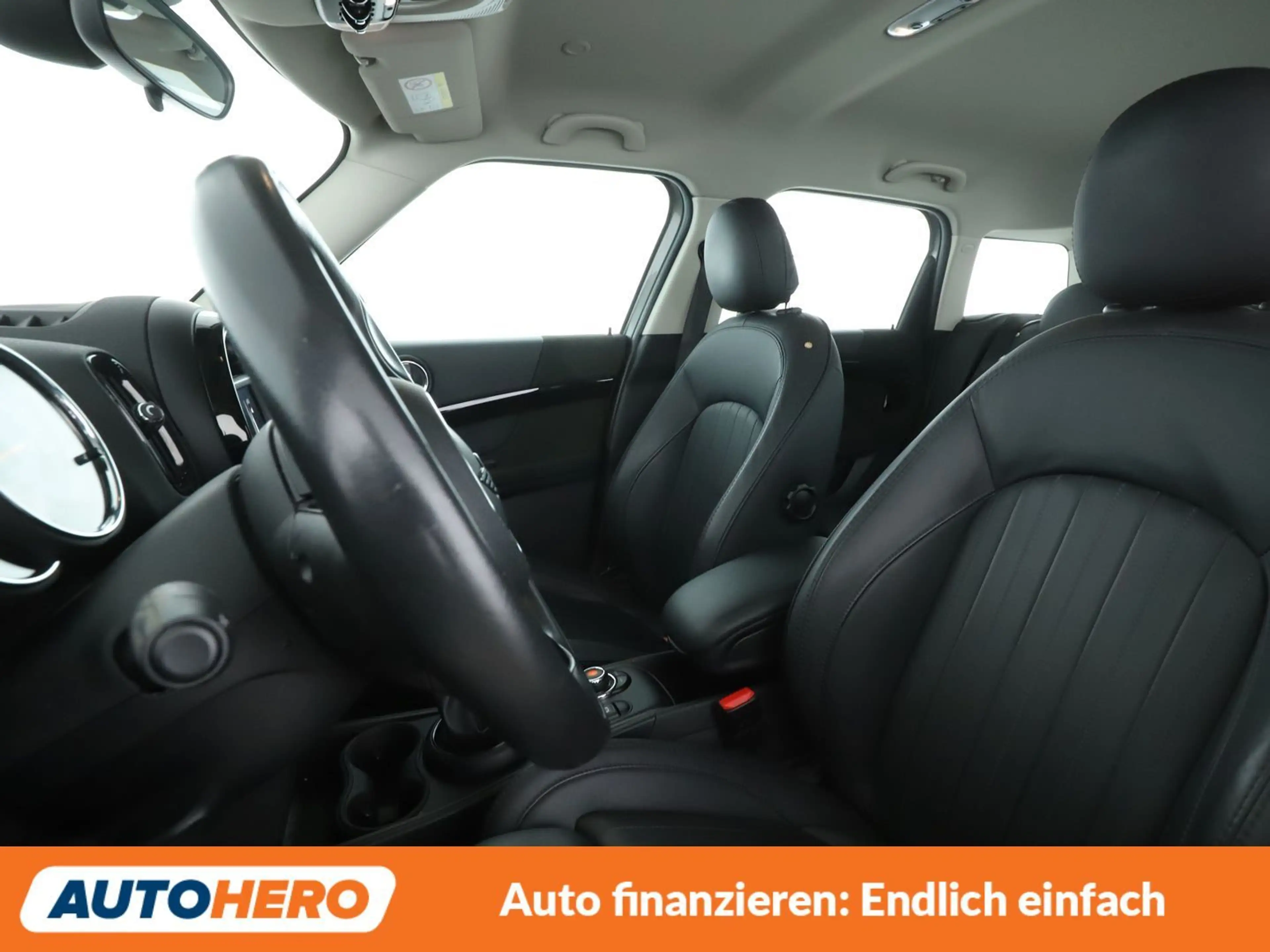 MINI Cooper S Countryman Cooper S Aut.*NAVI*TEMPO*CAM*PDC*SHZ*ALU* — photo 10