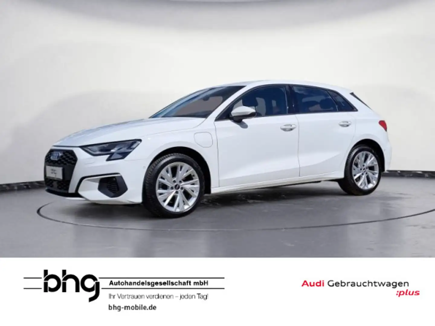 Audi A3 40 TFSI e S tronic Navi Sitzheizung Weiß - 1