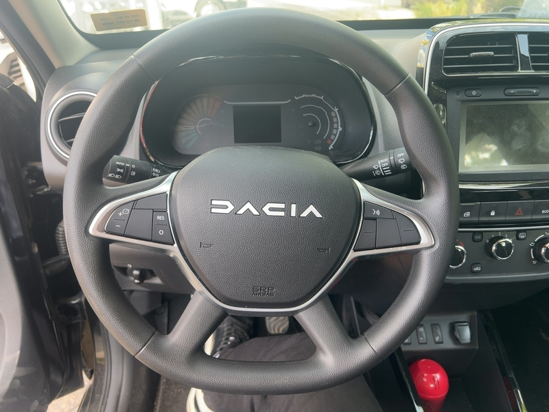 Dacia Spring ESSENTIAL CCS*PDC/Kamera — photo 10