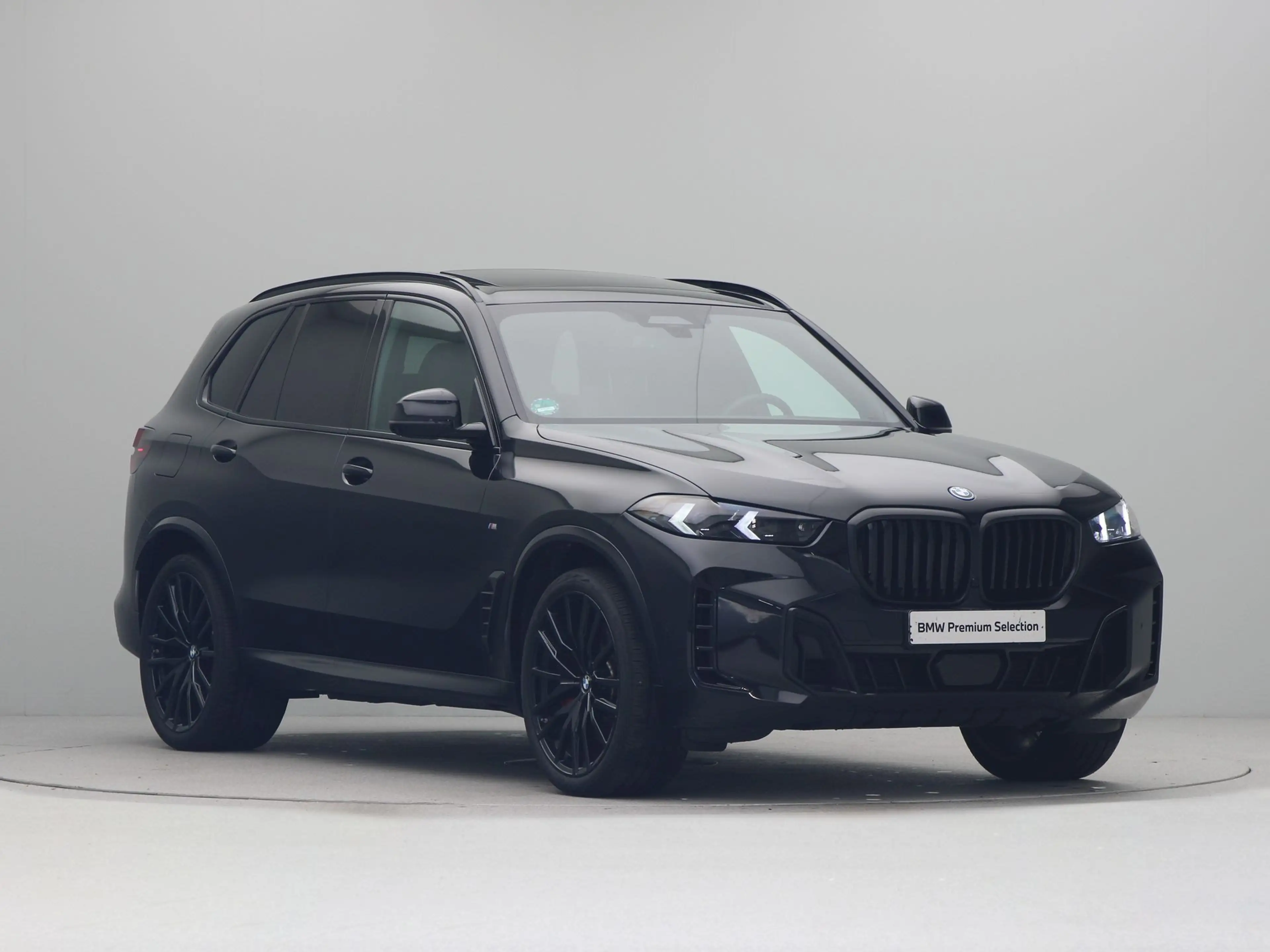 BMW X5 xDrive50e — photo 3